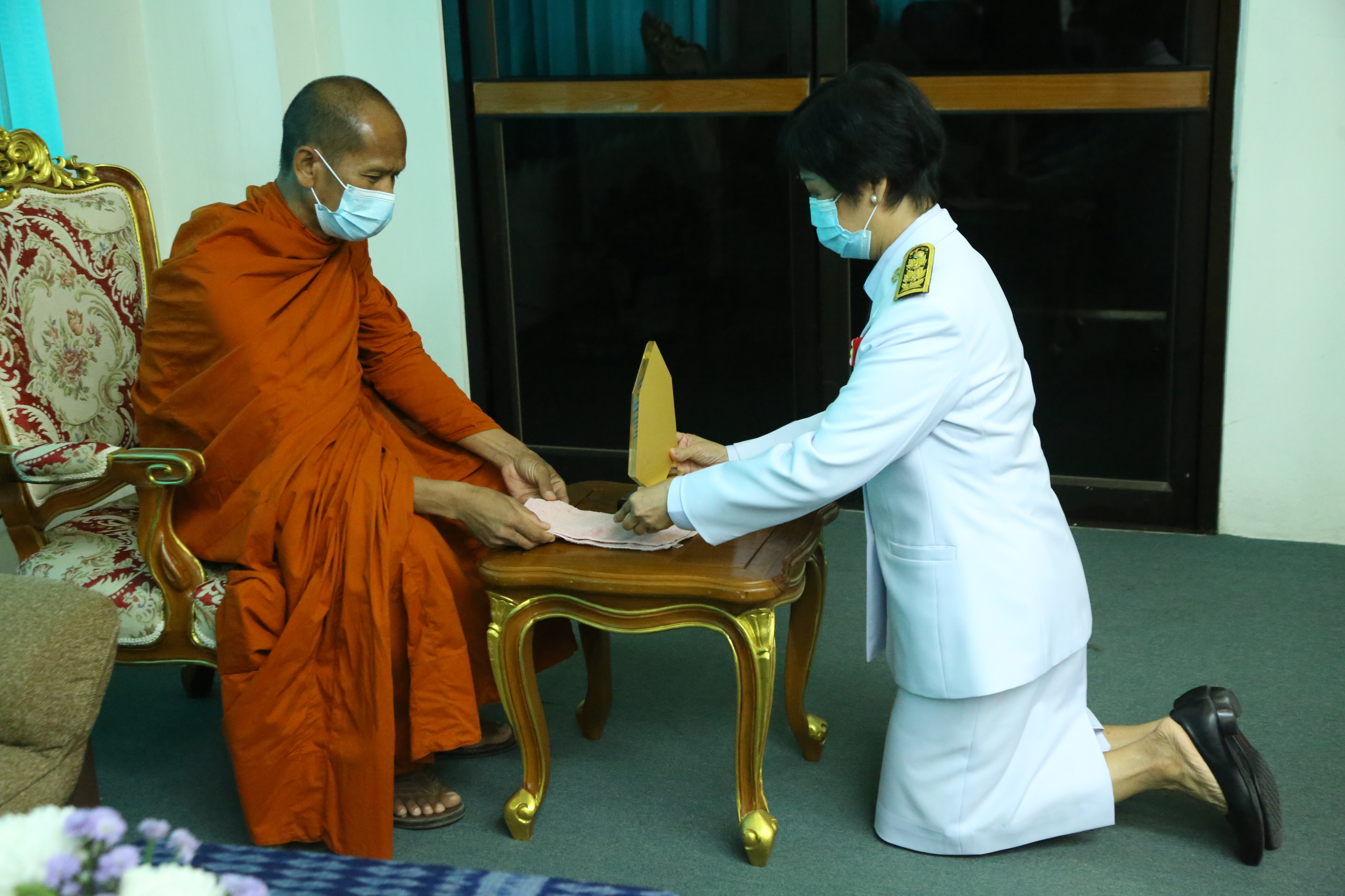 จังหวัดสกลนคร : จัดงานมหกรรมรวมพลังคนดีแห่งแผ่นดินและเชิดชูเกียรติกิจกรรมเครือข่ายพัฒนาชุมชนดีเด่น ประจำปี 2564