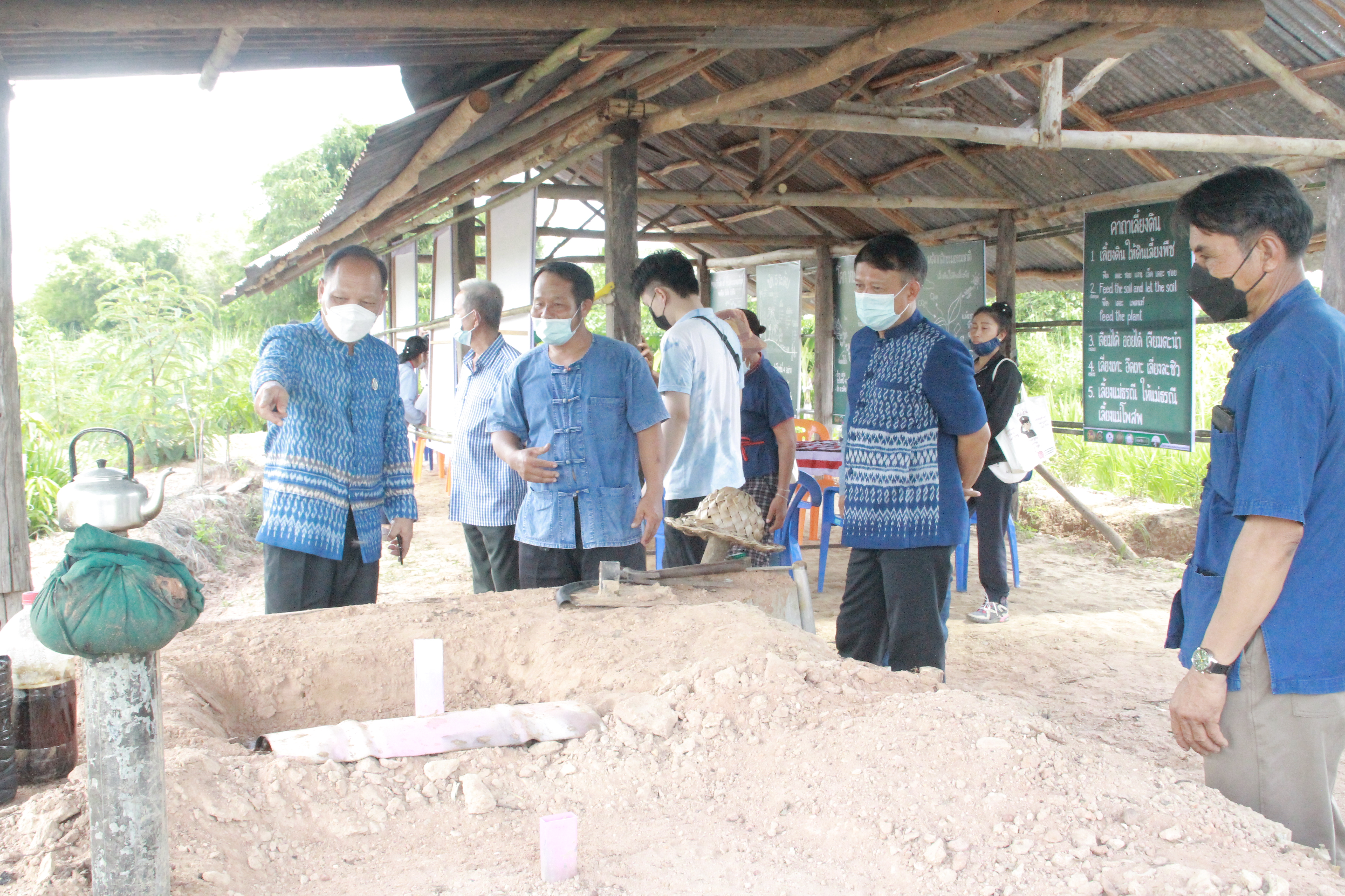 พจ.สกลนคร : ติดตามและสนับสนุนการดำเนินงานศูนย์ผู้นำจิตอาสาพัฒนาชุมชน ครั้งที่ 2
