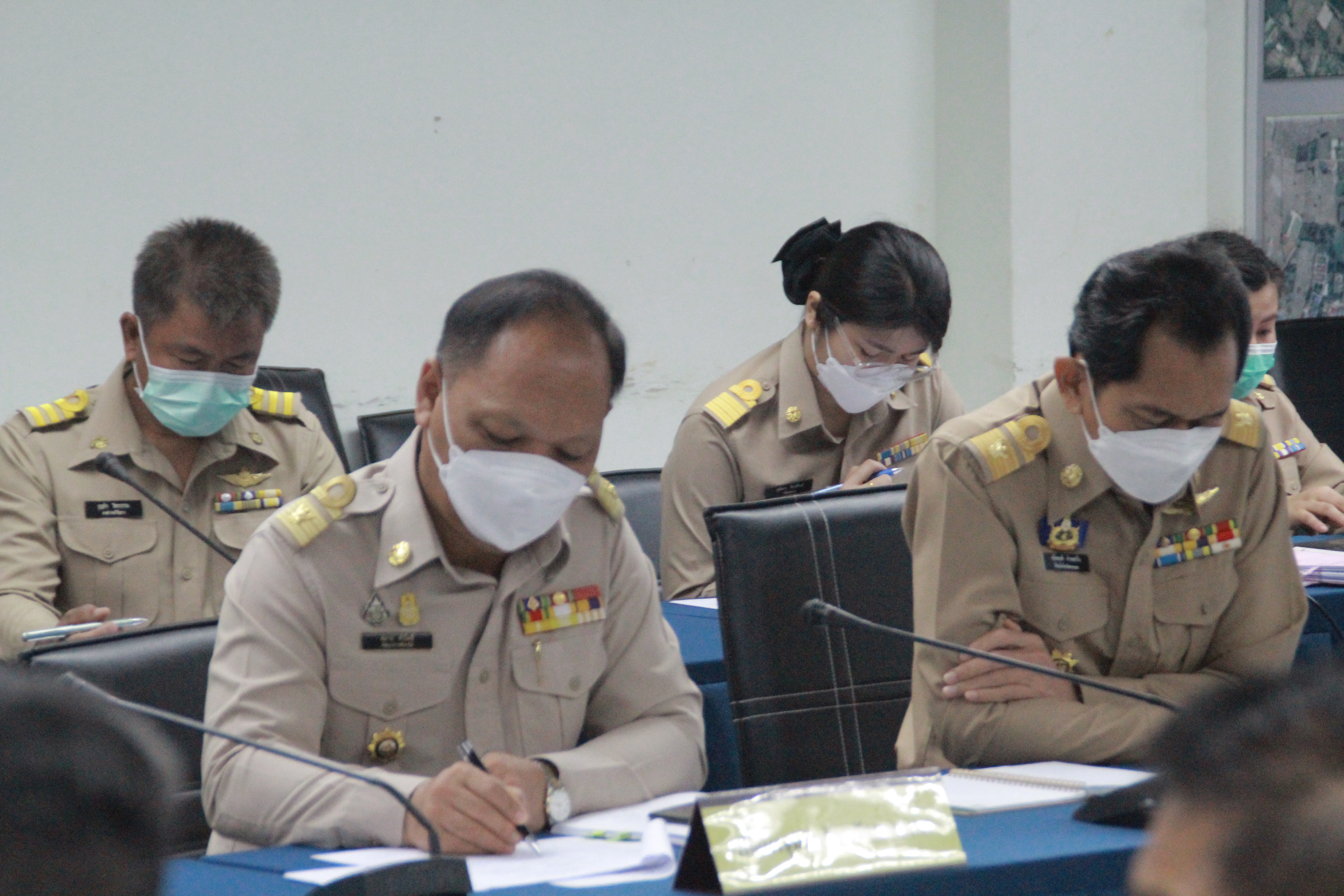 พจ.สกลนคร :  ร่วมประชุมหน่วยงานสังกัดกระทรวงมหาดไทยและนายอำเภอ