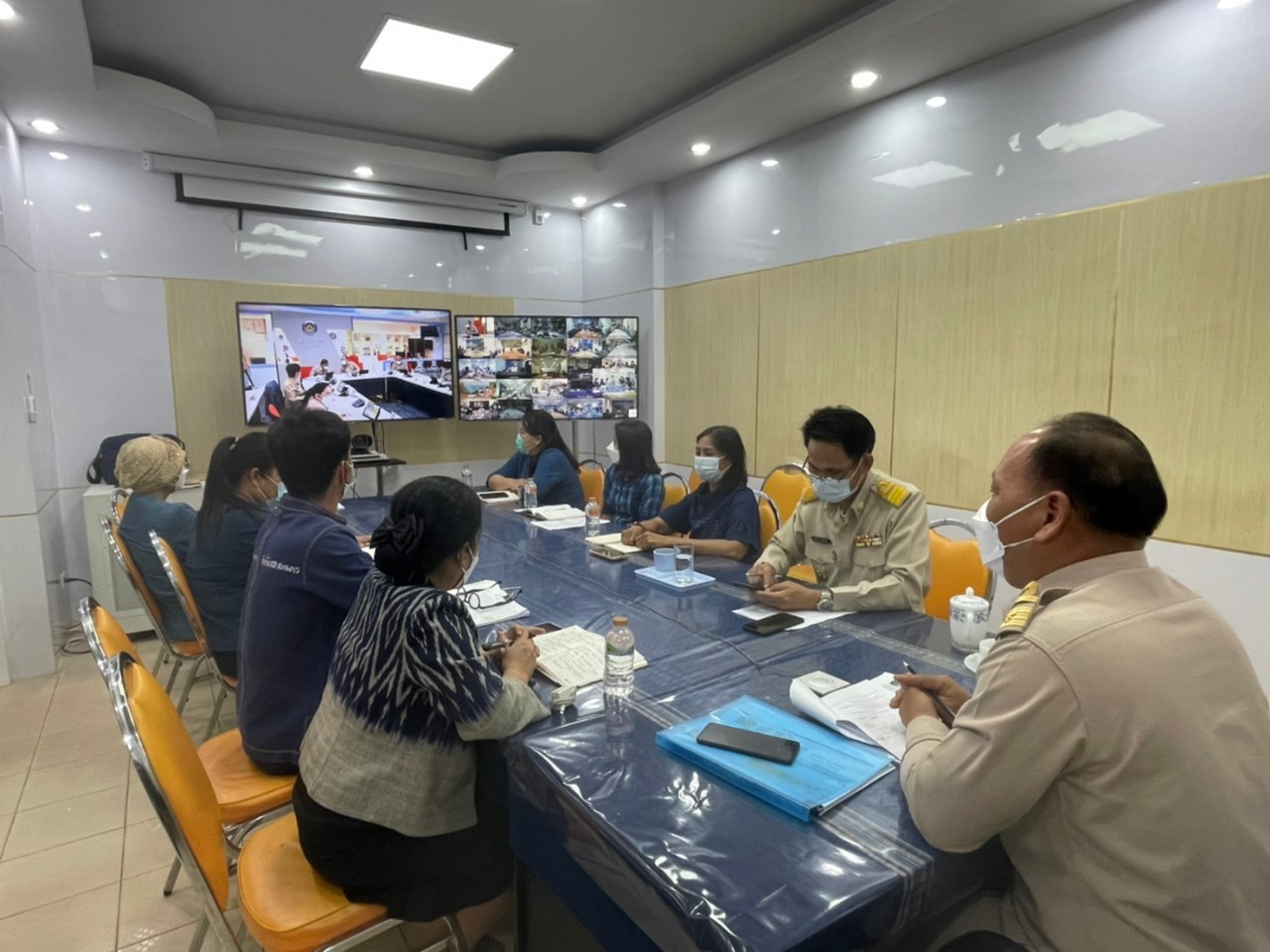 พช.สกลนคร : ร่วมการประชุมกรมการพัฒนาชุมชน ครั้งที่ 10/2564 ผ่านระบบ Conference