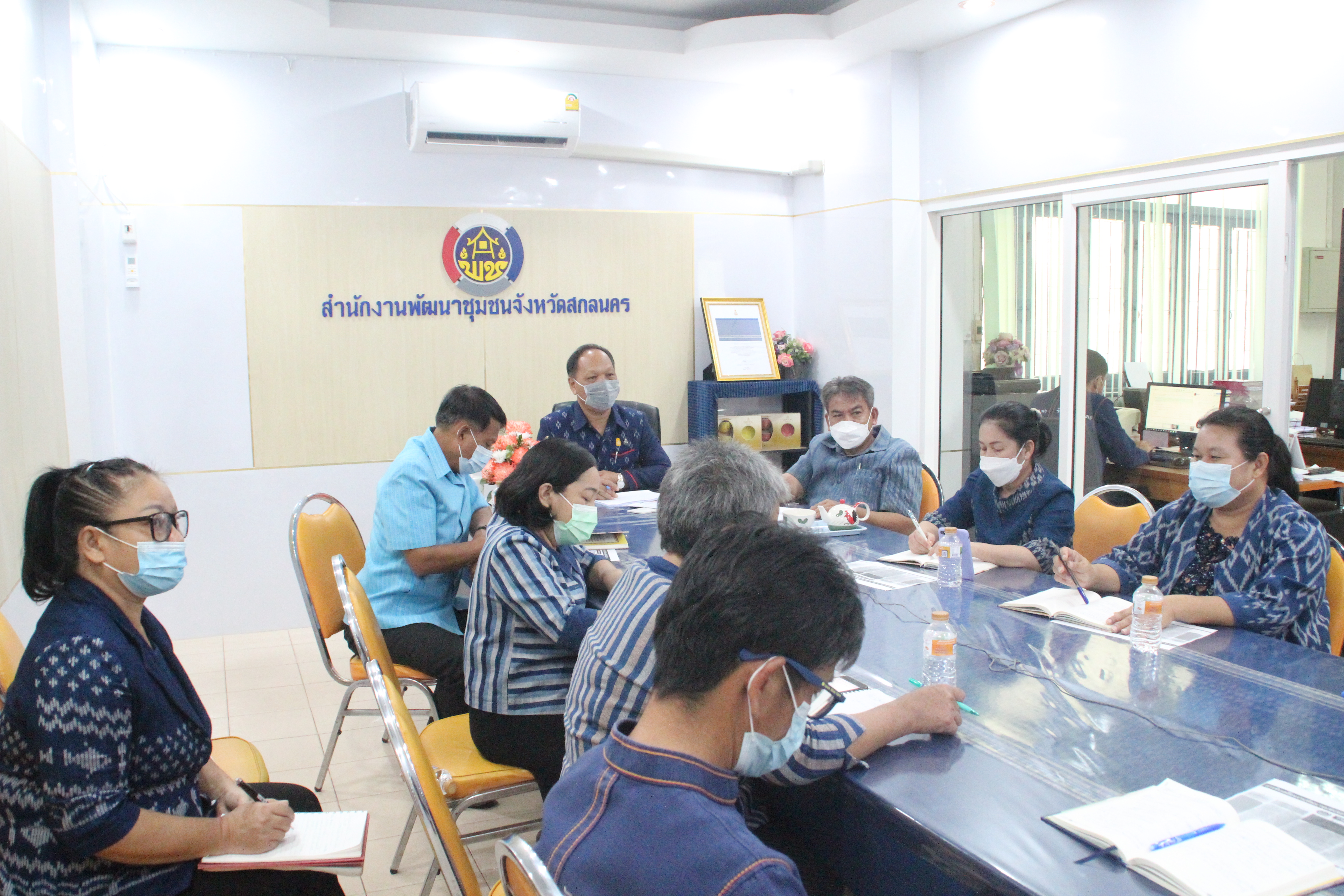 พช.สกลนคร : ร่วมประชุมมอบนโยบายการขับเคลื่อนงานพัฒนาชุมชน ประจำปี 2565