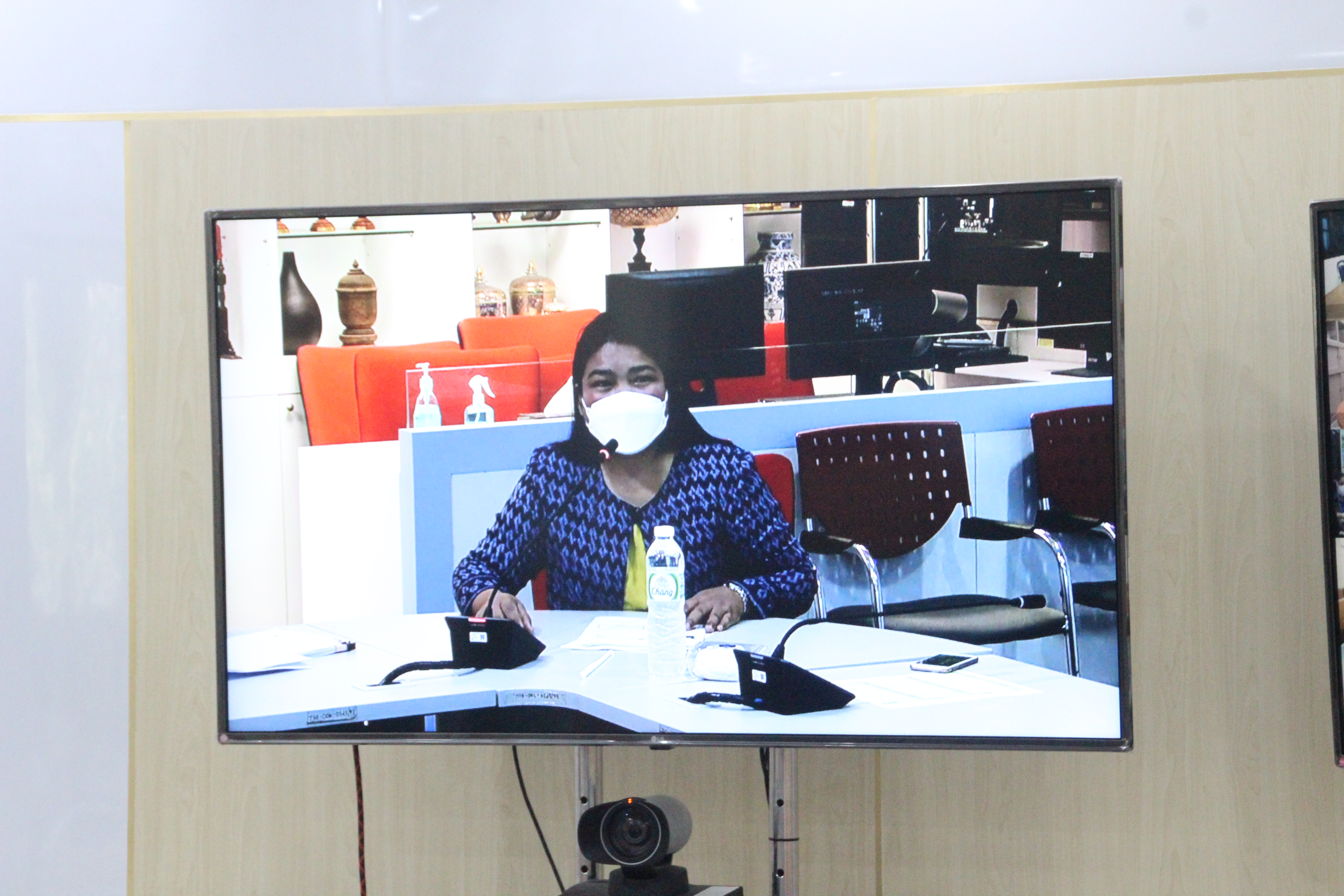 พช.สกลนคร : ร่วมประชุมชี้แจงแนวทางการตรวจสอบและปรับปรุงรายการบัญชี ณ วันสิ้นปีงบประมาณ พ.ศ. 2564