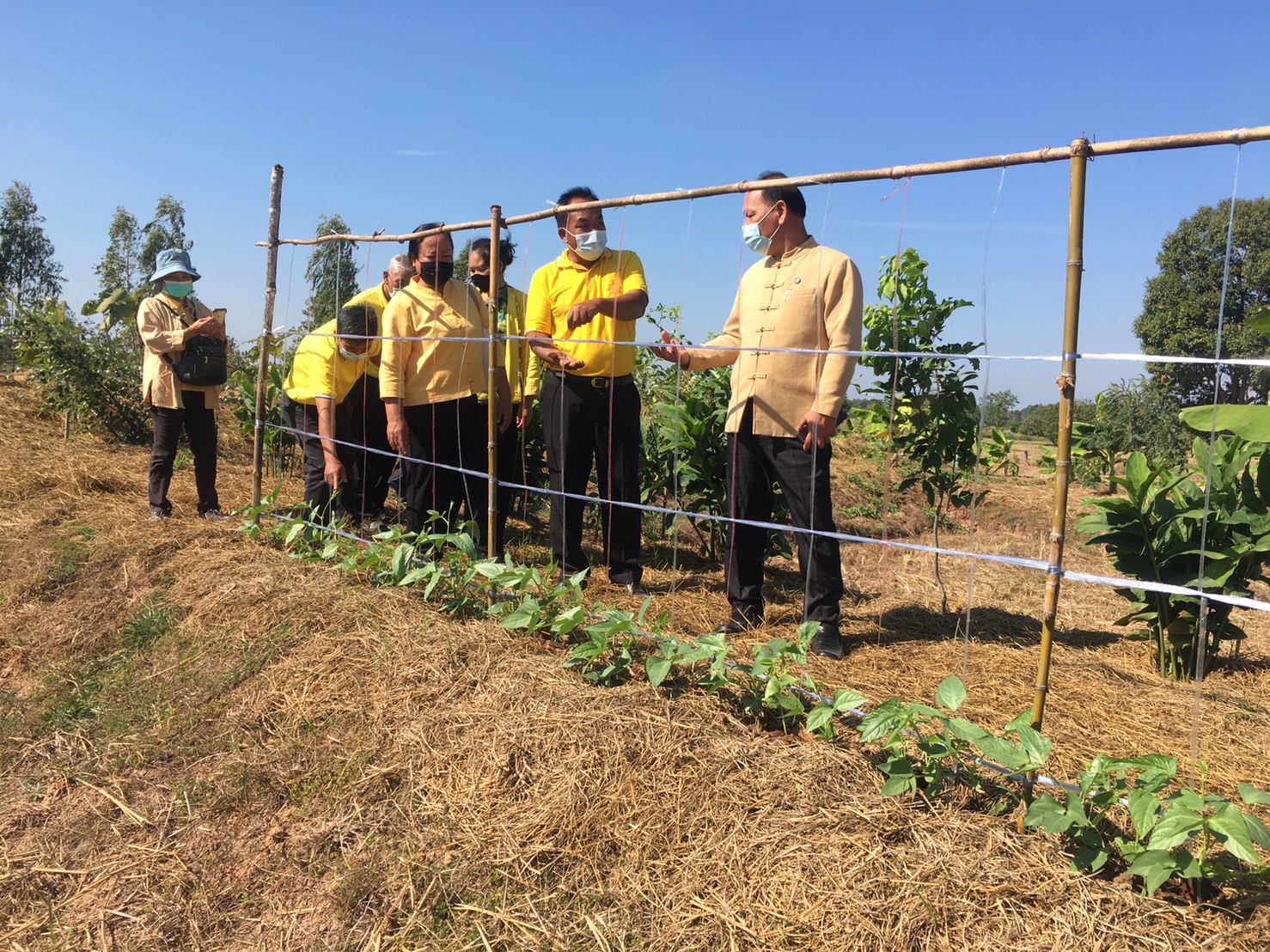 พจ.สกลนคร : ติดตามและสนับสนุนการดำเนินงานศูนย์ผู้นำจิตอาสาพัฒนาชุมชน ครั้งที่ 6