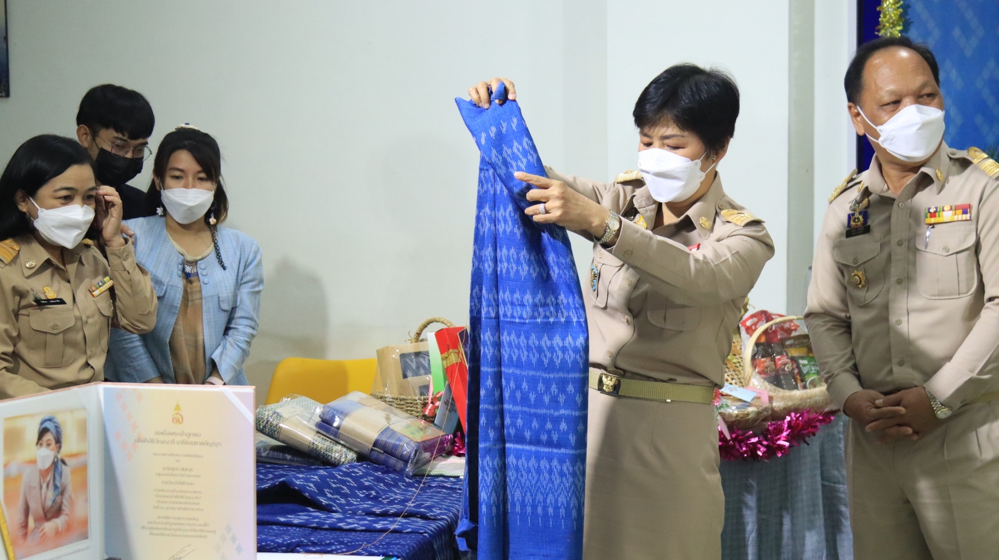 พช.สกลนคร : ร่วมประชุมกรมการจังหวัด ประจำเดือนพฤศจิกายน 2564