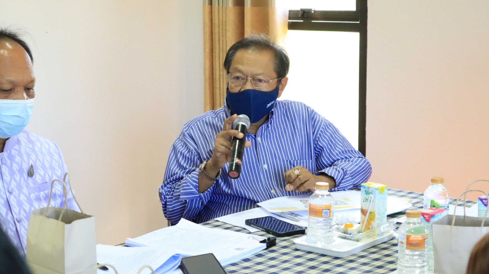 พจ.สกลนคร : ร่วมประชุมส่วนราชการ/คณะทำงานฟาร์มประชารัฐ