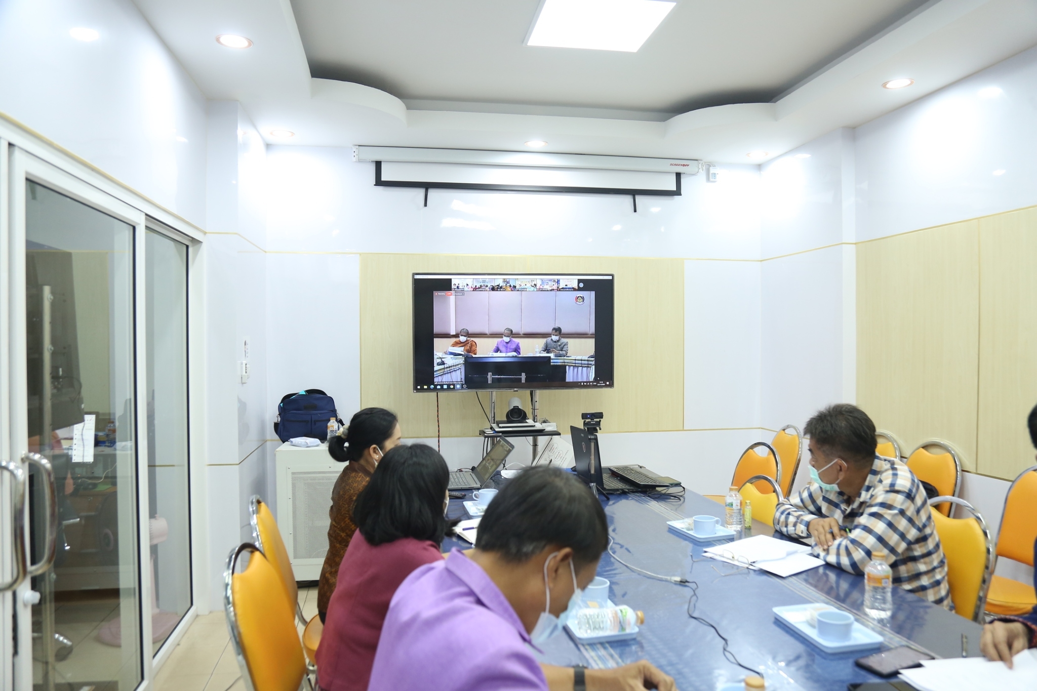 พช.สกลนคร : ร่วมประชุมการตรวจเยี่ยมส่วนราชการระดับกรมในสังกัดกระทรวงมหาดไทย ผ่านระบบ ZOOM