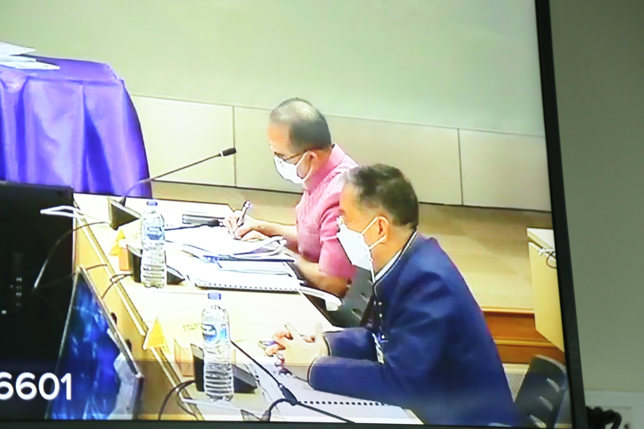พช.สกลนคร : ร่วมประชุมขับเคลื่อนการขจัดความยากจนและพัฒนาคนทุกช่วงวัยอย่างยั่งยืน ตามหลักปรัชญาของเศรษฐกิจพอเพียง ผ่านระบบวีดีทัศน์ทางไกล (VCS)