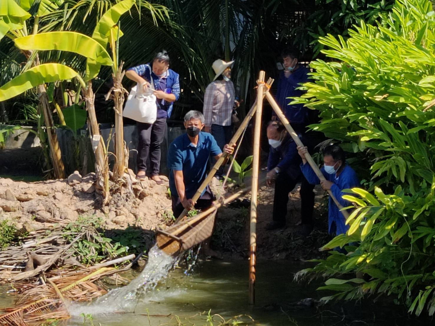 พจ.สกลนคร : ติดตามและสนับสนุนการดำเนินงานศูนย์ผู้นำจิตอาสาพัฒนาชุมชน ครั้งที่ 4