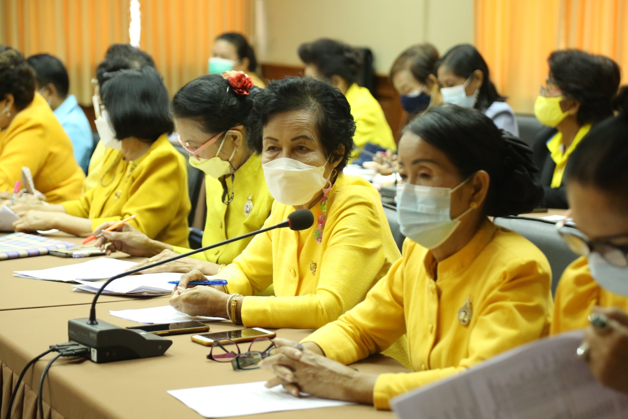 พช.สกลนคร : ผู้ว่าฯ จุรีรัตน์ มอบนโยบายคณะกรรมการพัฒนาสตรีจังหวัดสกลนคร