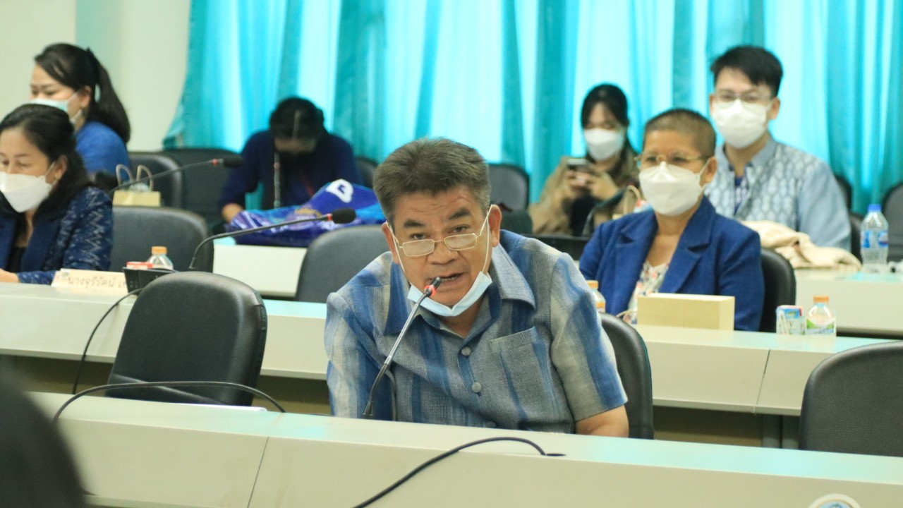 พช. สกลนคร : รองฯ วิฑูรย์ มอบนโยบายขับเคลื่อนยุทธศาสตร์จังหวัดสกลนครเชื่อมโยงงานพัฒนาชุมชน