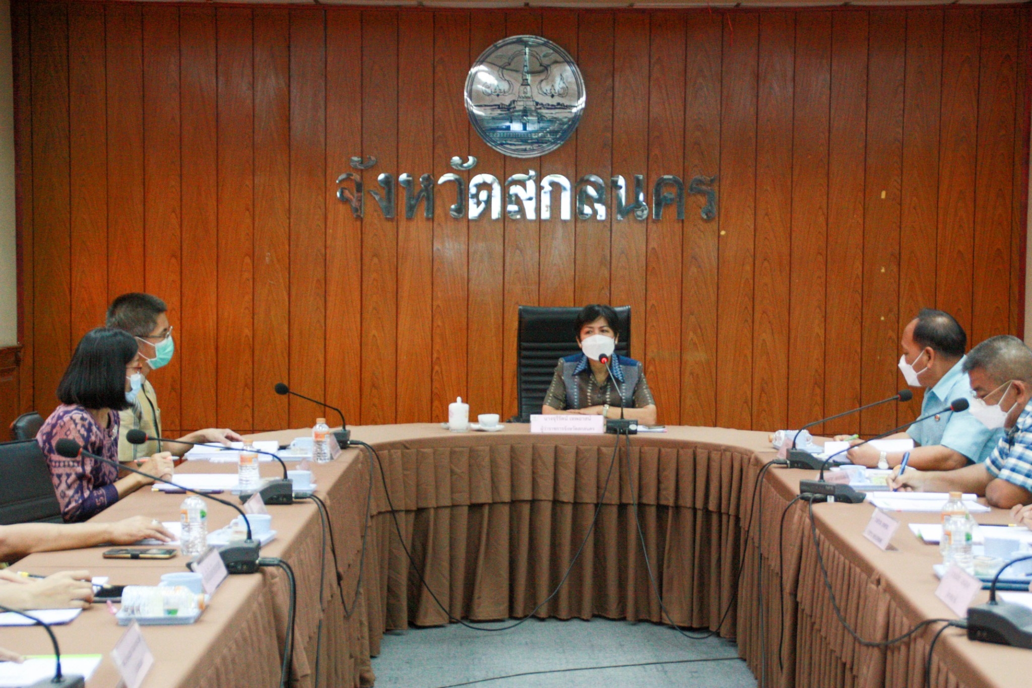 พช.สกลนคร : ผู้ว่าฯ จุรีรัตน์ เป็นประธานการประชุมคณะอนุฯ กองทุนพัฒนาบทบาทสตรี ครั้งที่ 10/2564