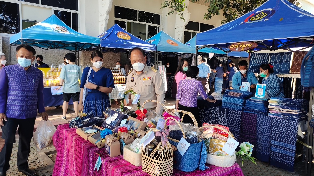 พช.สกลนคร : ร่วมประชุมกรมการจังหวัด ประจำเดือนธันวาคม 2564