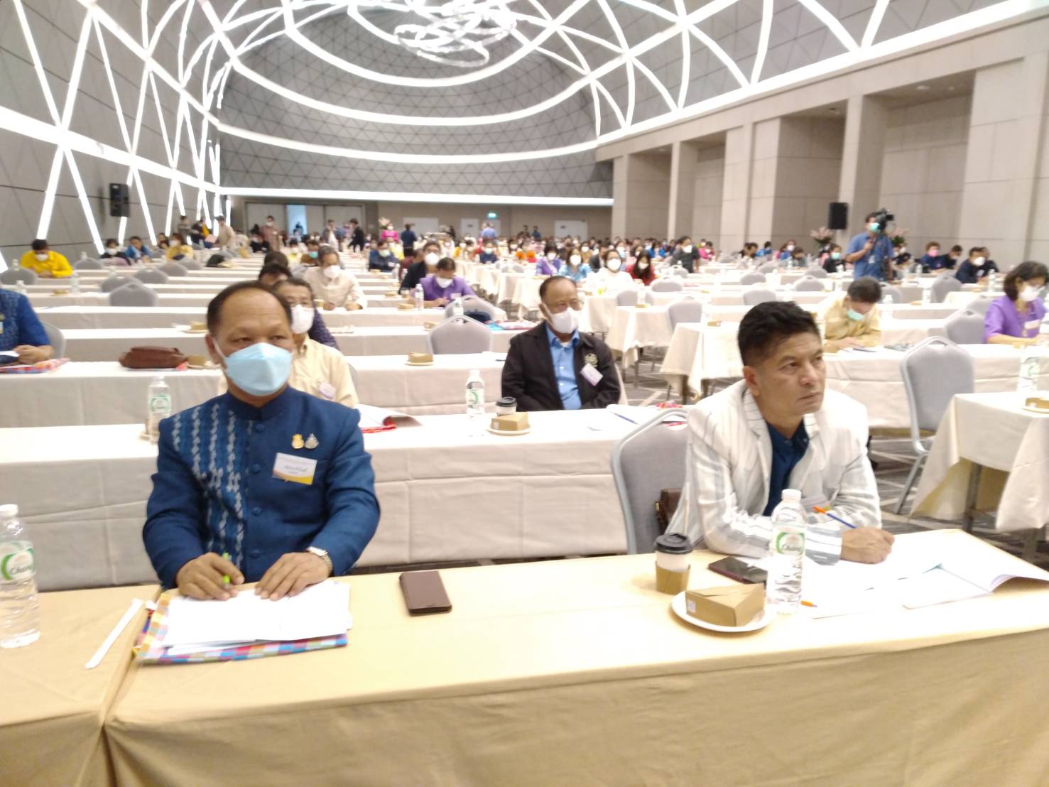 “พช.สกลนคร/บ.ปชร.สกลนคร ร่วมประชุมขับเคลื่อนการพัฒนาเศรษฐกิจฐานรากระดับประเทศ”