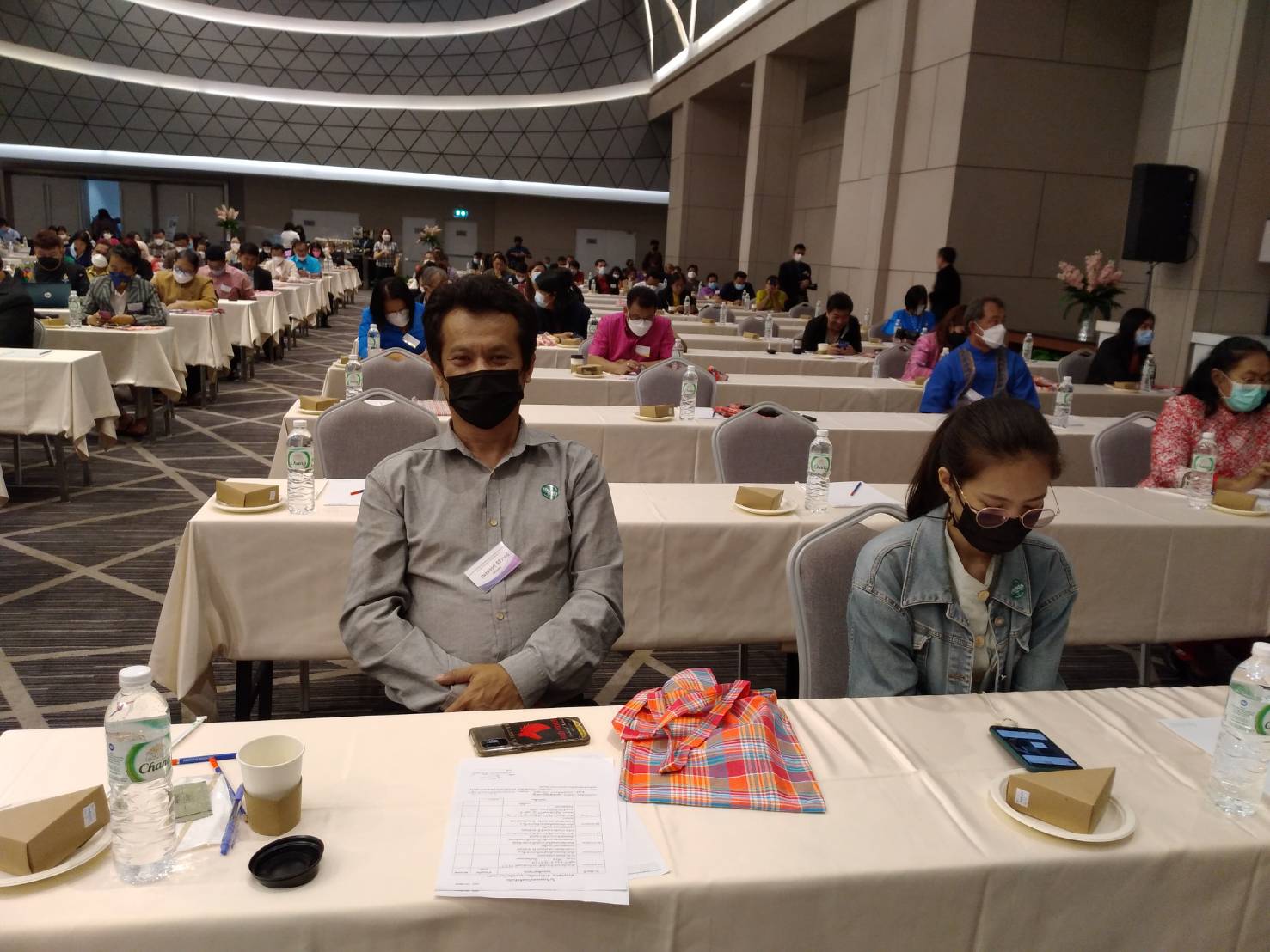 “พช.สกลนคร/บ.ปชร.สกลนคร ร่วมประชุมขับเคลื่อนการพัฒนาเศรษฐกิจฐานรากระดับประเทศ”