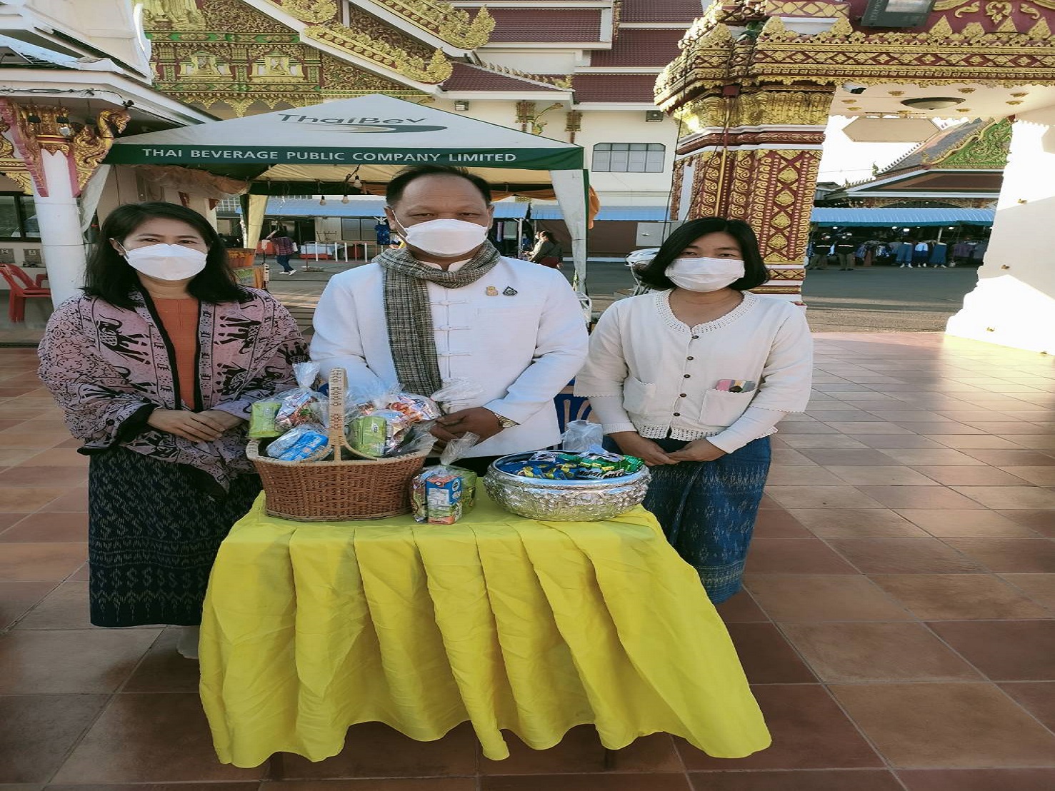 พช.สกลนคร : ผู้ว่าฯ จุรีรัตน์ เป็นประธานพิธีทำบุญตักบาตรเฉลิมพระเกียรติ เนื่องในวันคล้ายวันประสูติ สมเด็จพระเจ้าลูกเธอ เจ้าฟ้าพัชรกิติยาภา นเรนทิราเทพยวดี กรมหลวงราชสาริณีสิริพัชร มหาวัชรราชธิดา