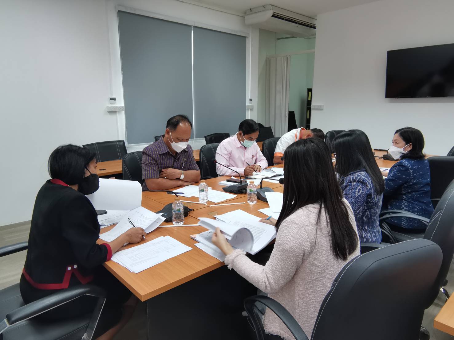 พช.สกลนคร : ร่วมประชุมสรุปข้อมูลพื้นที่การดำเนินงานเขตพัฒนาเศรษฐกิจพอเพียง (SEDZ) ด้วยโมเดลเศรษฐกิจใหม่