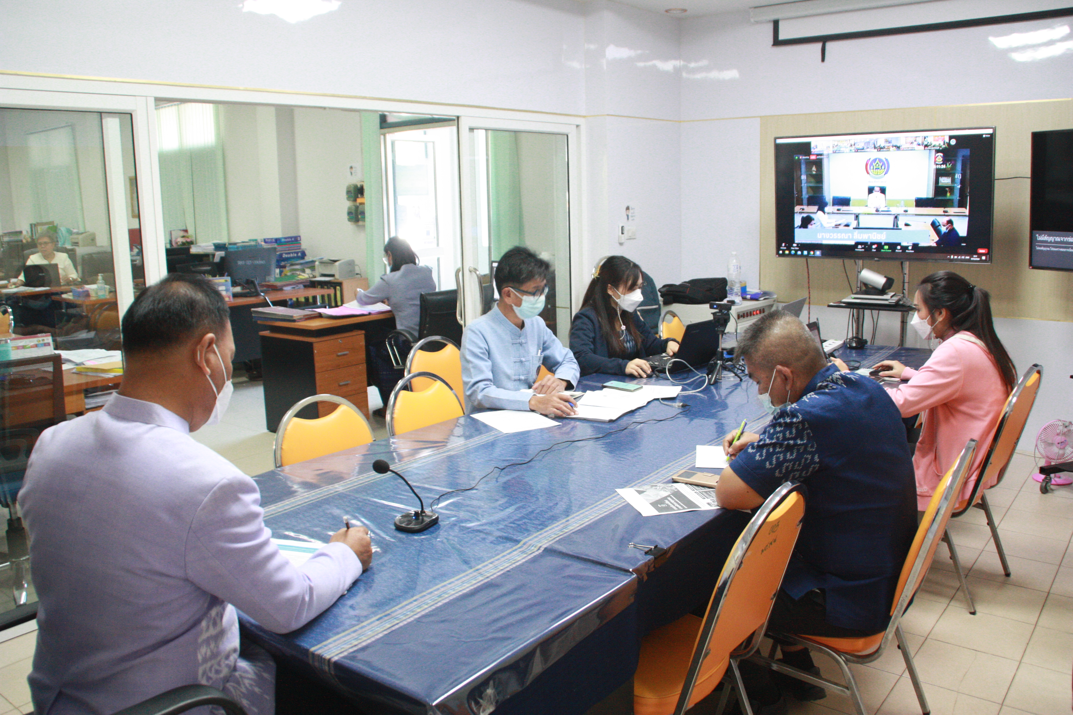 พจ.สกลนคร : ร่วมประชุมการฝึกอบรมการใช้งานระบบ TPMAP Logbook