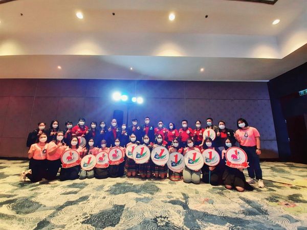 พช.สกลนคร : รองฯ วิฑูรย์ นำทีมสกลนคร ร่วมมหกรรมรวมพลสมาชิก TO BE NUMBER ONE ประจำปี 2564