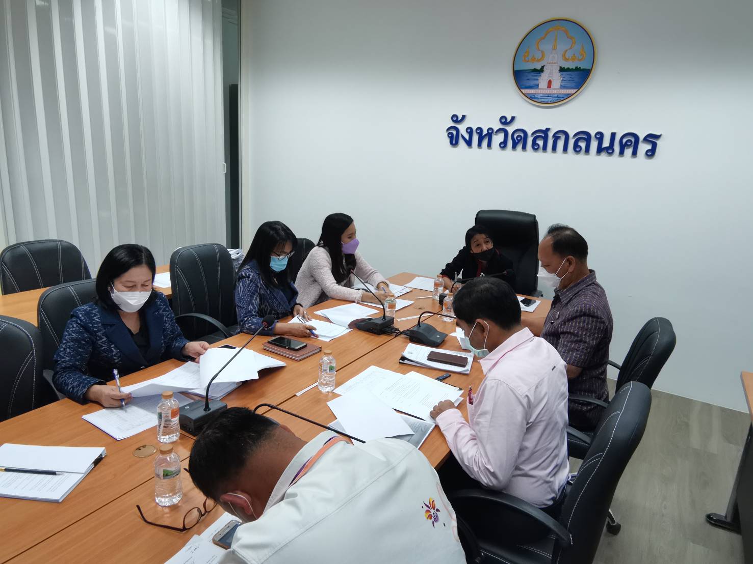 พช.สกลนคร : ร่วมประชุมสรุปข้อมูลพื้นที่การดำเนินงานเขตพัฒนาเศรษฐกิจพอเพียง (SEDZ) ด้วยโมเดลเศรษฐกิจใหม่