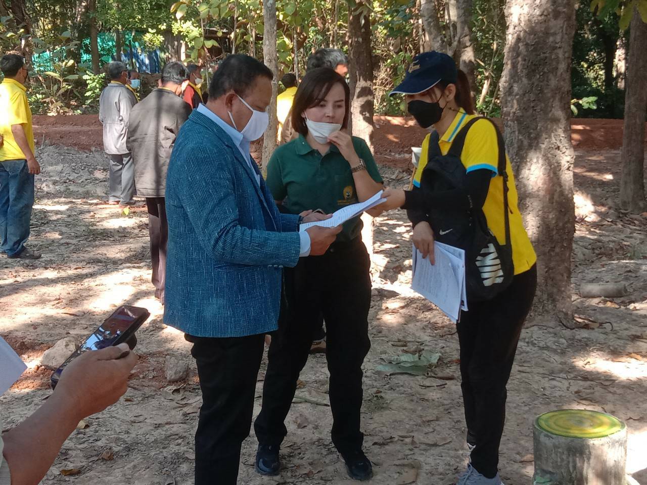 พช.สกลนคร : จับมือ ทสจ. สำรวจพื้นที่ดำเนินการศูนย์อนุรักษ์พันธุกรรมพืช (อพ.สธ.)