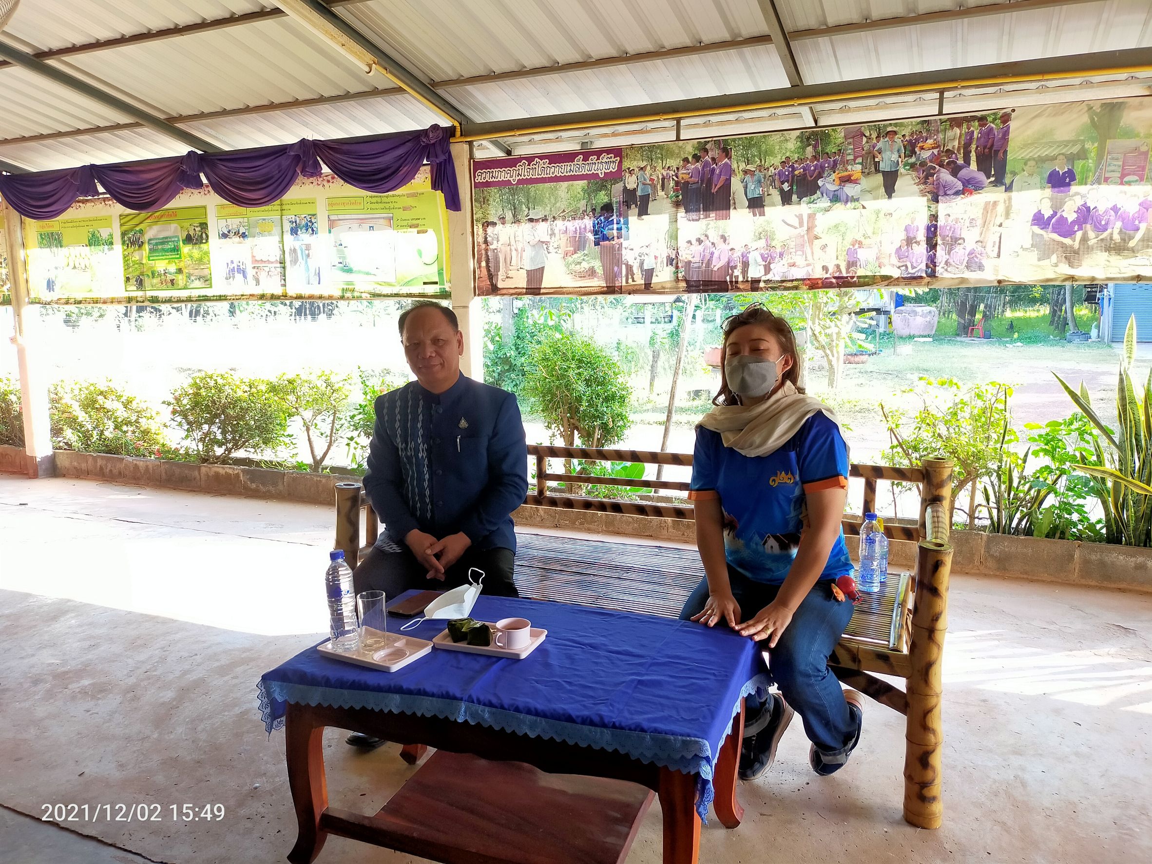 พจ.สกลนคร : ลงพื้นที่ให้กำลังใจผู้เข้าอบรมแกนนำขับเคลื่อนหมู่บ้านเศรษฐกิจพอเพียง ครั้งที่ 3