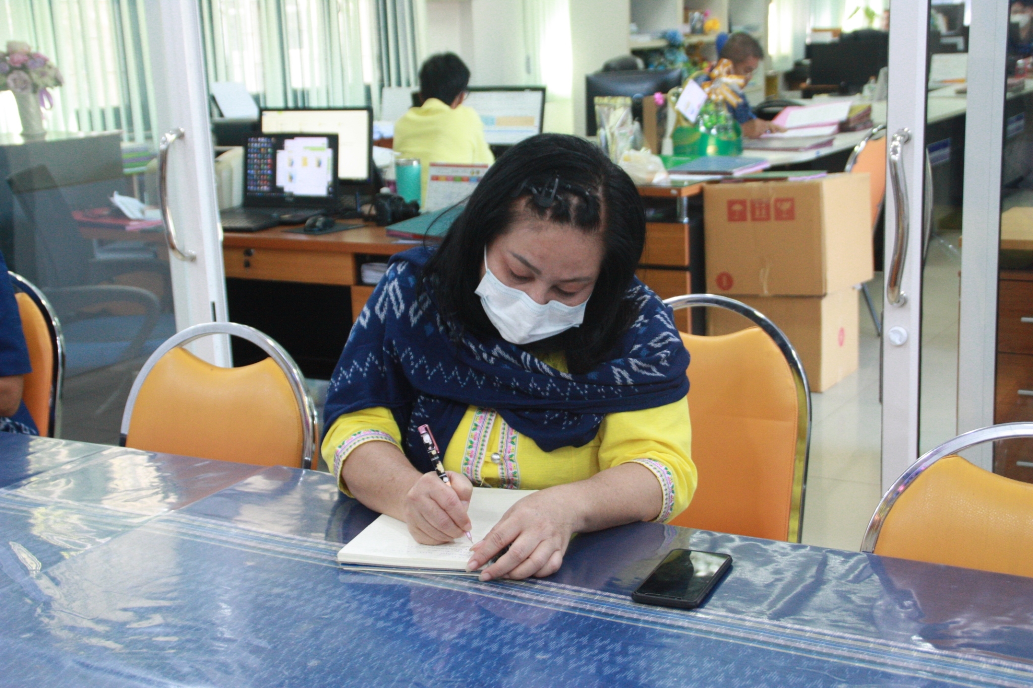 พจ.สกลนคร : ร่วมประชุมชี้แจงการรายงานข้อมูล “โคก หนอง นา โมเดล”