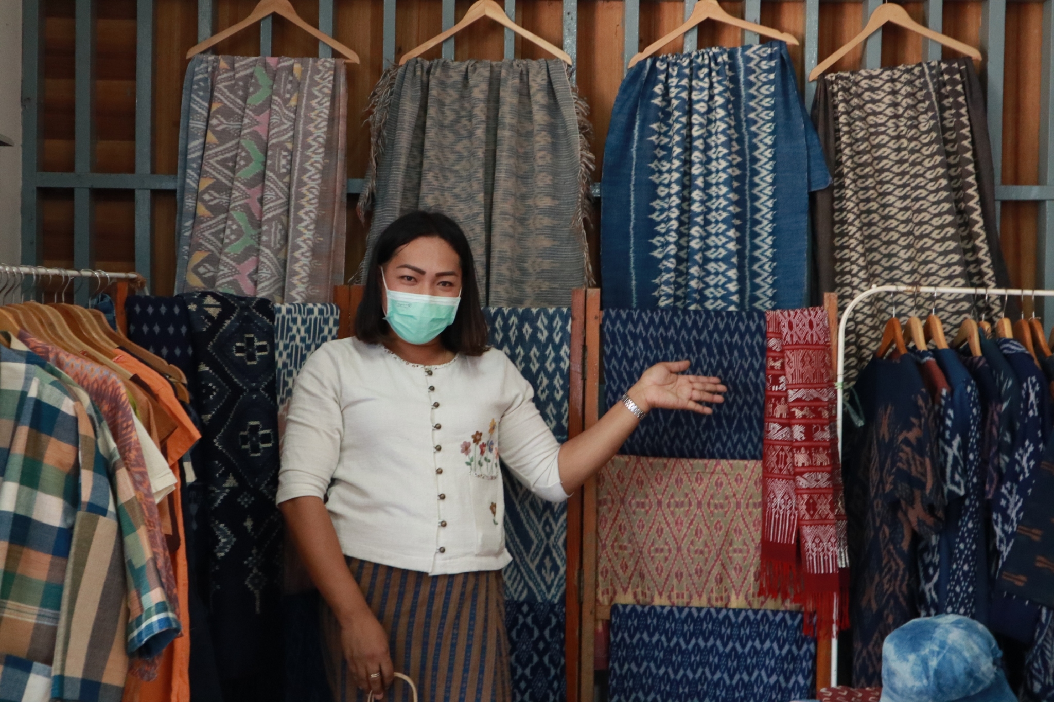 ผู้ตรวจฯ จิรศักดิ์ ลงนามถวายพระพรเนื่องในโอกาสวันคล้ายวันประสูติของสมเด็จพระเจ้าลูกเธอ เจ้าฟ้าสิริวัณณวรี นารีรัตนราชกัญญา พร้อมชมนิทรรศการเฉลิมพระเกียรติ