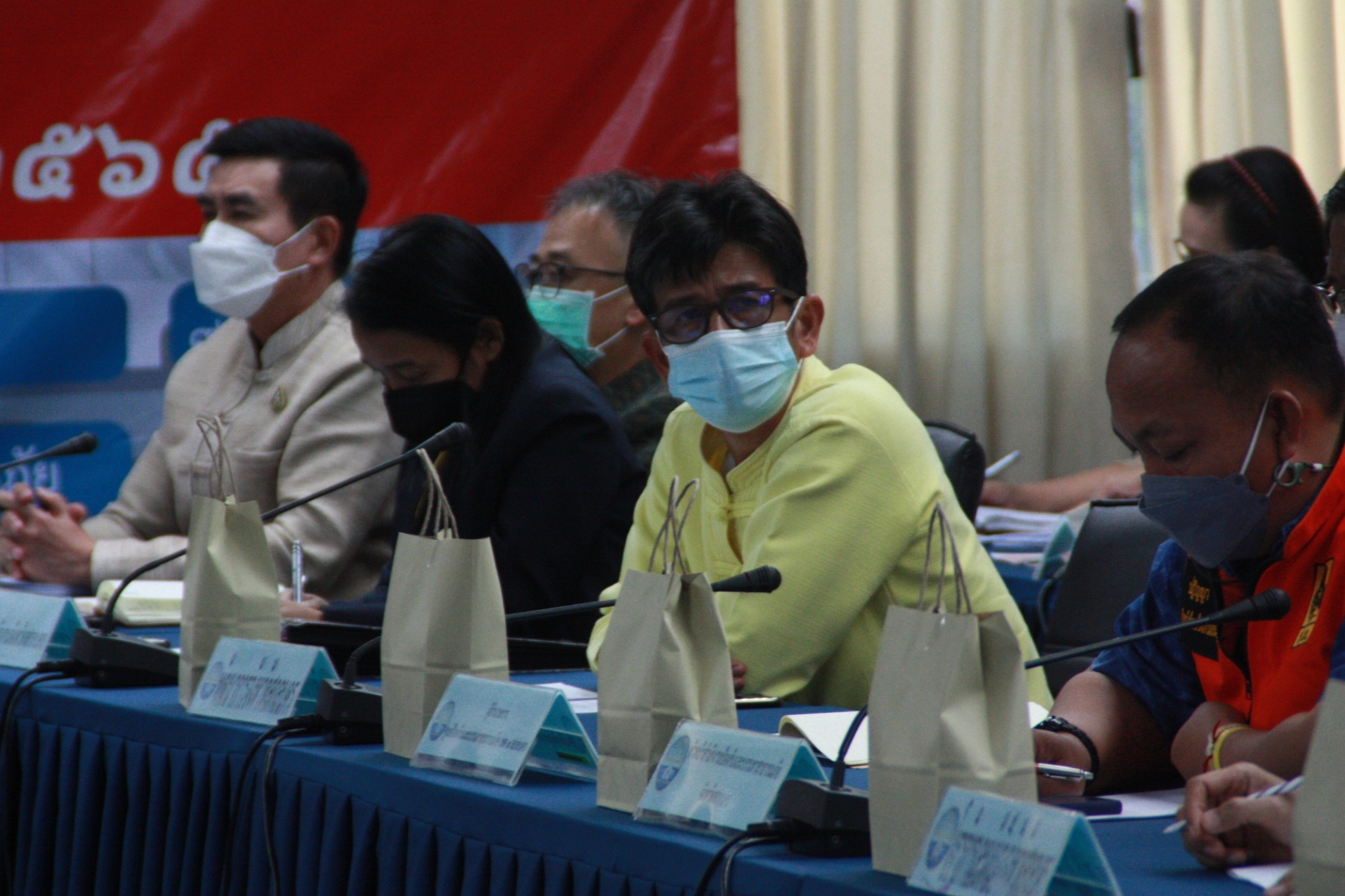 พช.สกลนคร : ร่วมการประชุมขับเคลื่อนและติดตามนโยบายรัฐบาลและภารกิจสำคัญของกระทรวงมหาดไทย