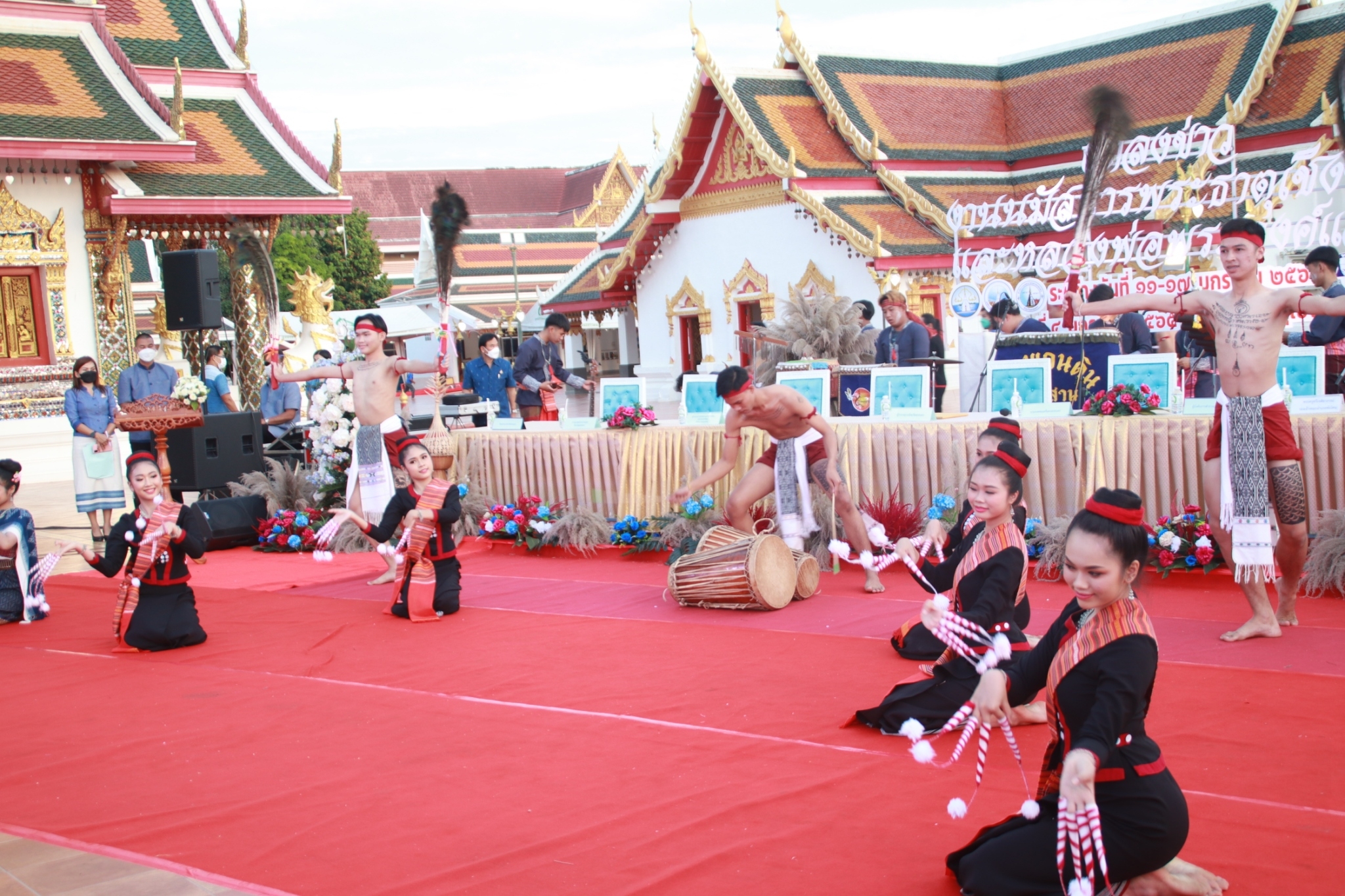 พช.สกลนคร : ร่วมแถลงข่าวการจัดงานนมัสกาลองค์พระธาตุเชิงชุม