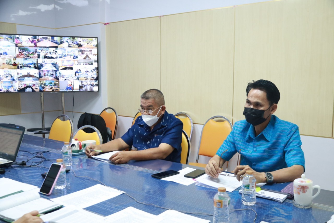 พช.สกลนคร : ร่วมประชุมชี้แจงการดำเนินงานตามมาตรการปรับปรุงประสิทธิภาพในการปฏบัติราชการ ปี 2565