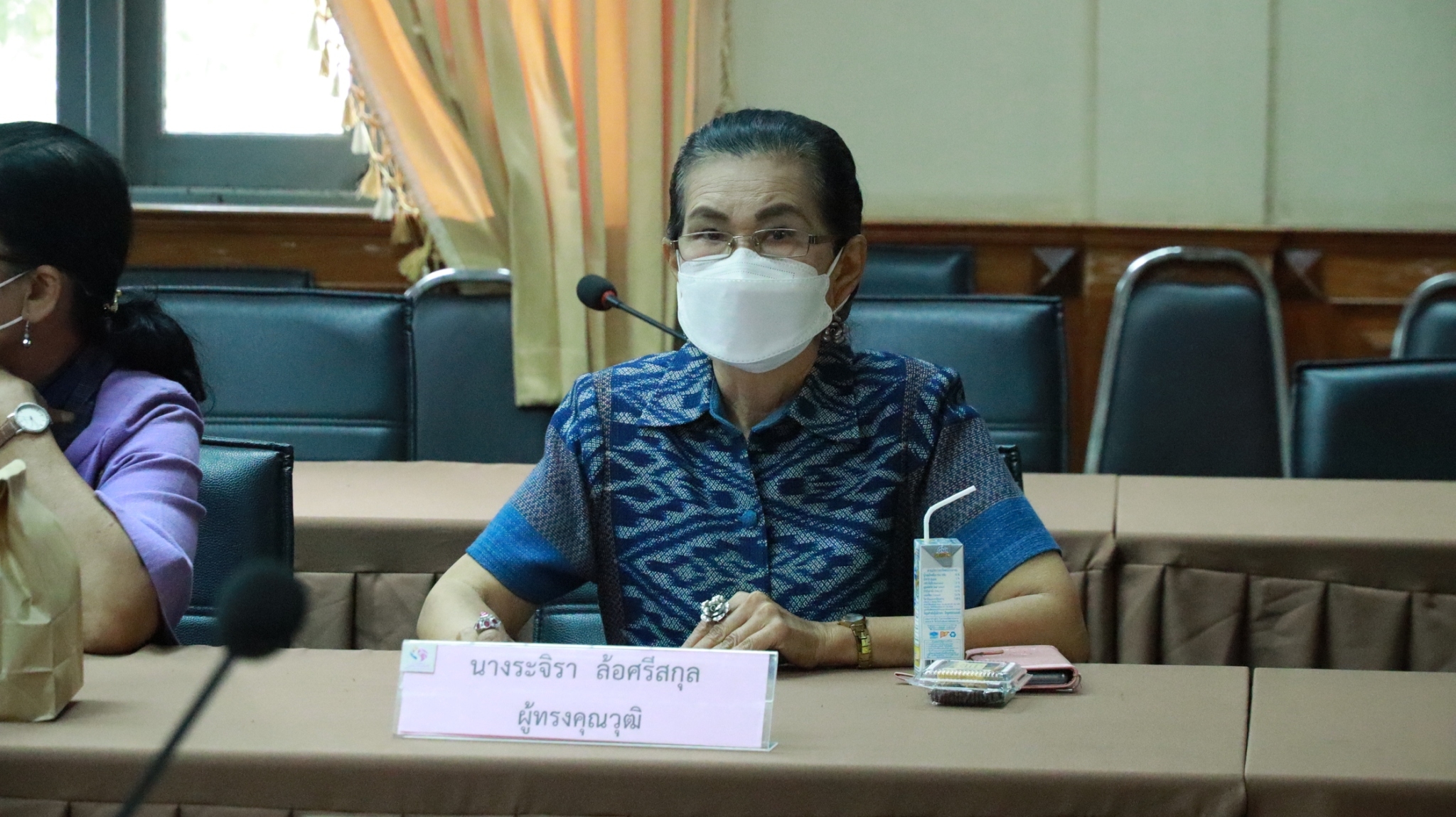 พช.สกลนคร : ผู้ว่าฯ จุรีรัตน์ เป็นประธานการประชุมคณะอนุฯ กองทุนพัฒนาบทบาทสตรี ครั้งที่ 1/2565