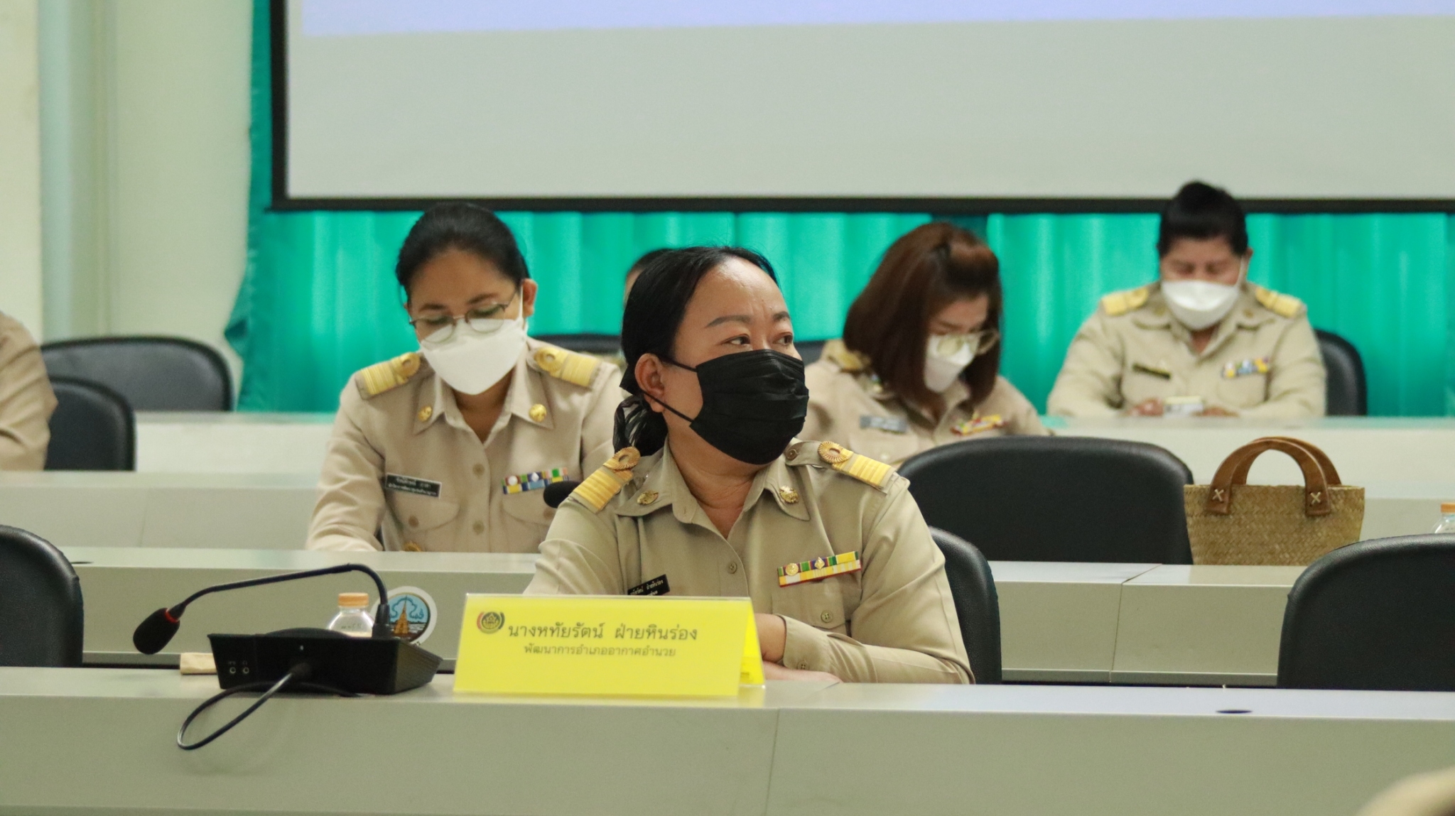 พช.สกลนคร : ประชุมเชิงปฏิบัติการการดำเนินงานตามาตรการปรับปรุงประสิทธิภาพในการปฏิบัติราชการ ปี 2565