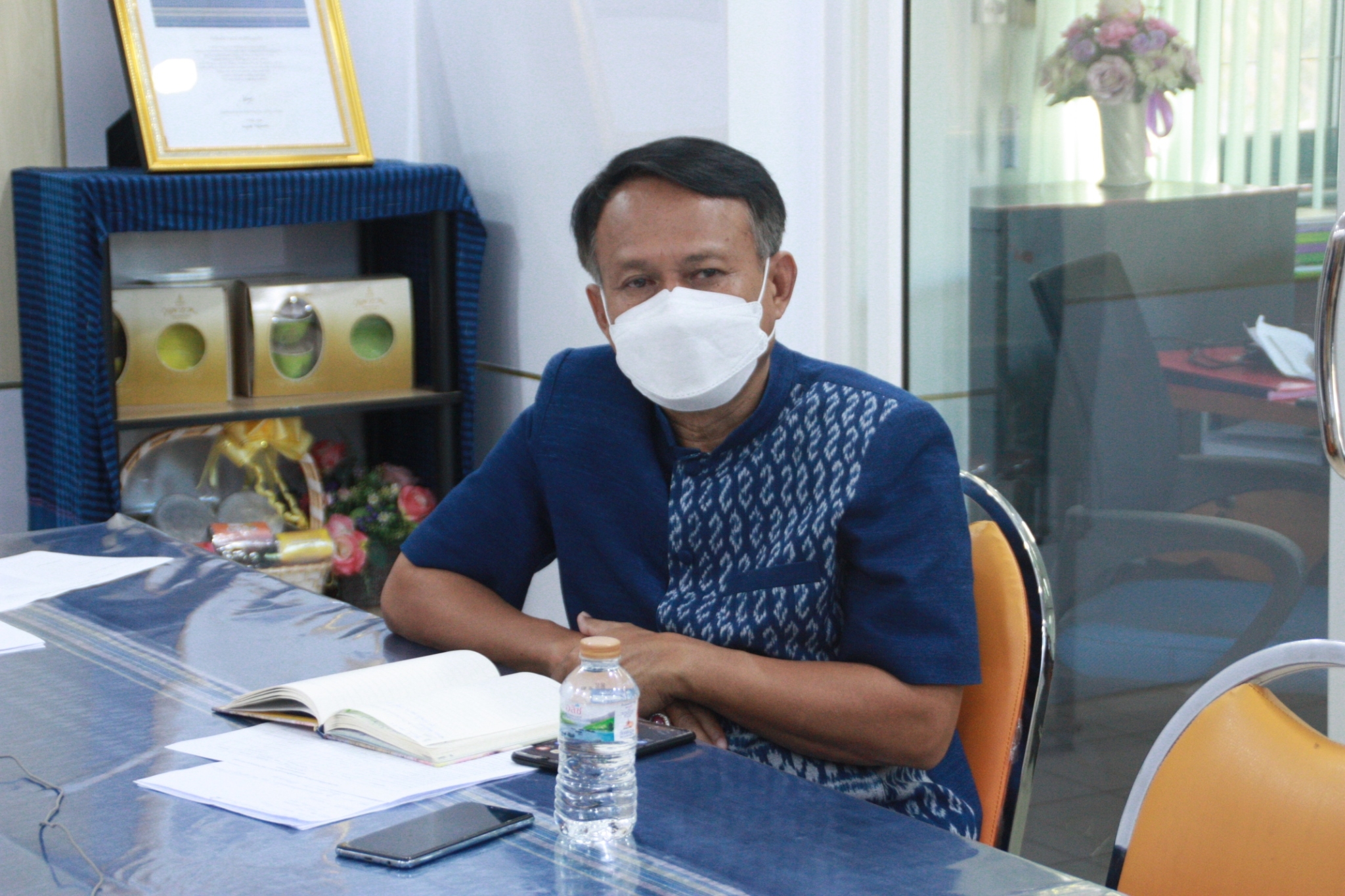พจ.สกลนคร : ร่วมประชุมชี้แจงการรายงานข้อมูล “โคก หนอง นา โมเดล”