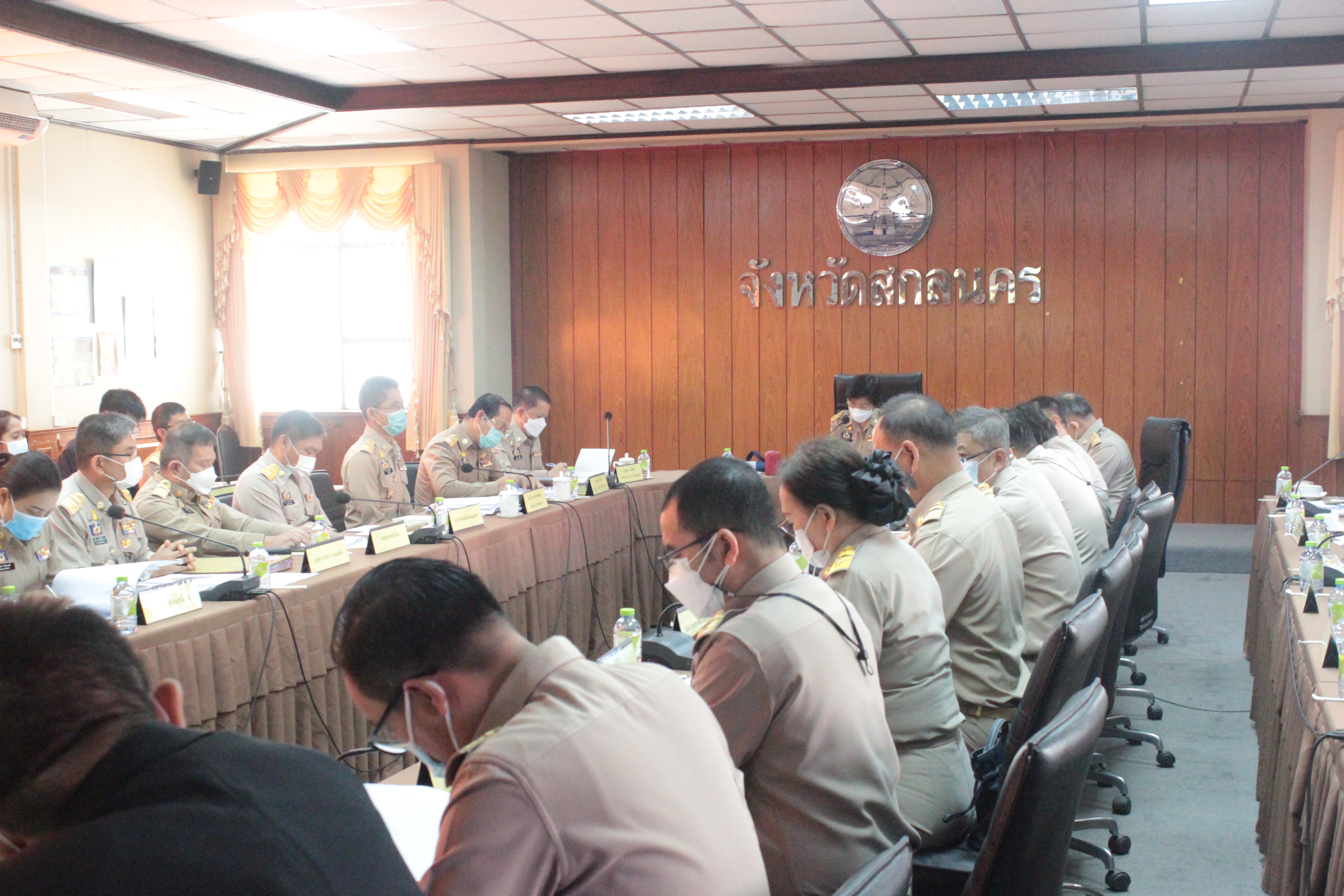 พจ.สกลนคร : ร่วมประชุมหัวหน้าส่วนราชการสังกัดกระทรวงมหาดไทย เดือนกุมภาพันธ์ 2565