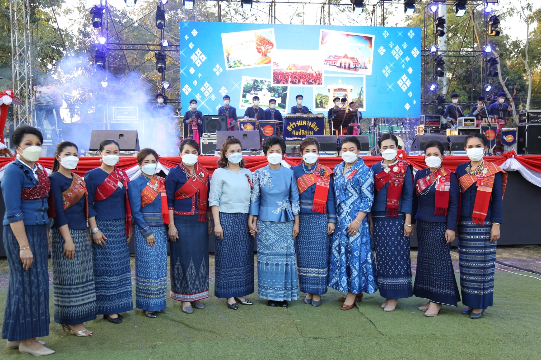 ผู้ว่าฯ จุรีรัตน์ เปิดงานรวมงานรวมน้ำใจไทสกล ประจำปี พ.ศ. 2565