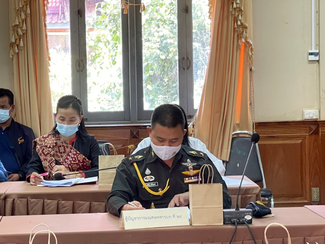 พช.สกลนคร : ประชุมคณะกรรมการขับเคลื่อนโครงการ 9 ; 10 ปฏิบัติบูชา “สืบสาน รักษา ต่อยอด” เพื่อพัฒนาชุมชน ปี 2565
