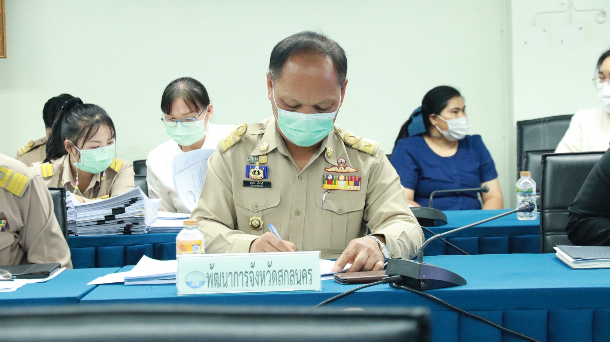 พช.สกลนคร : ร่วมประชุมคณะกรรมการขับเคลื่อนไทยไปด้วยกันระดับจังหวัด ครั้งที่ 1/2565