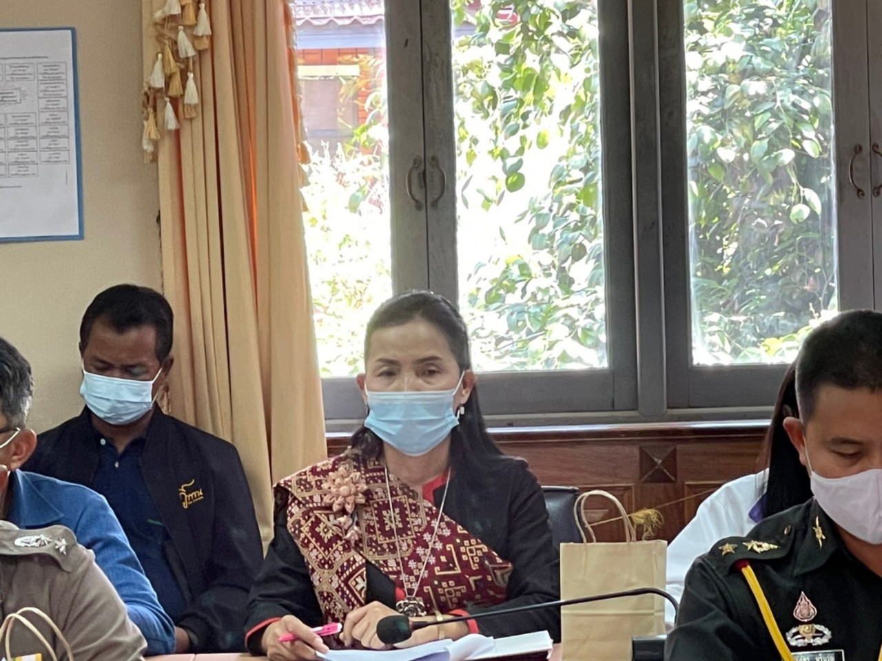 พช.สกลนคร : ประชุมคณะกรรมการขับเคลื่อนโครงการ 9 ; 10 ปฏิบัติบูชา “สืบสาน รักษา ต่อยอด” เพื่อพัฒนาชุมชน ปี 2565