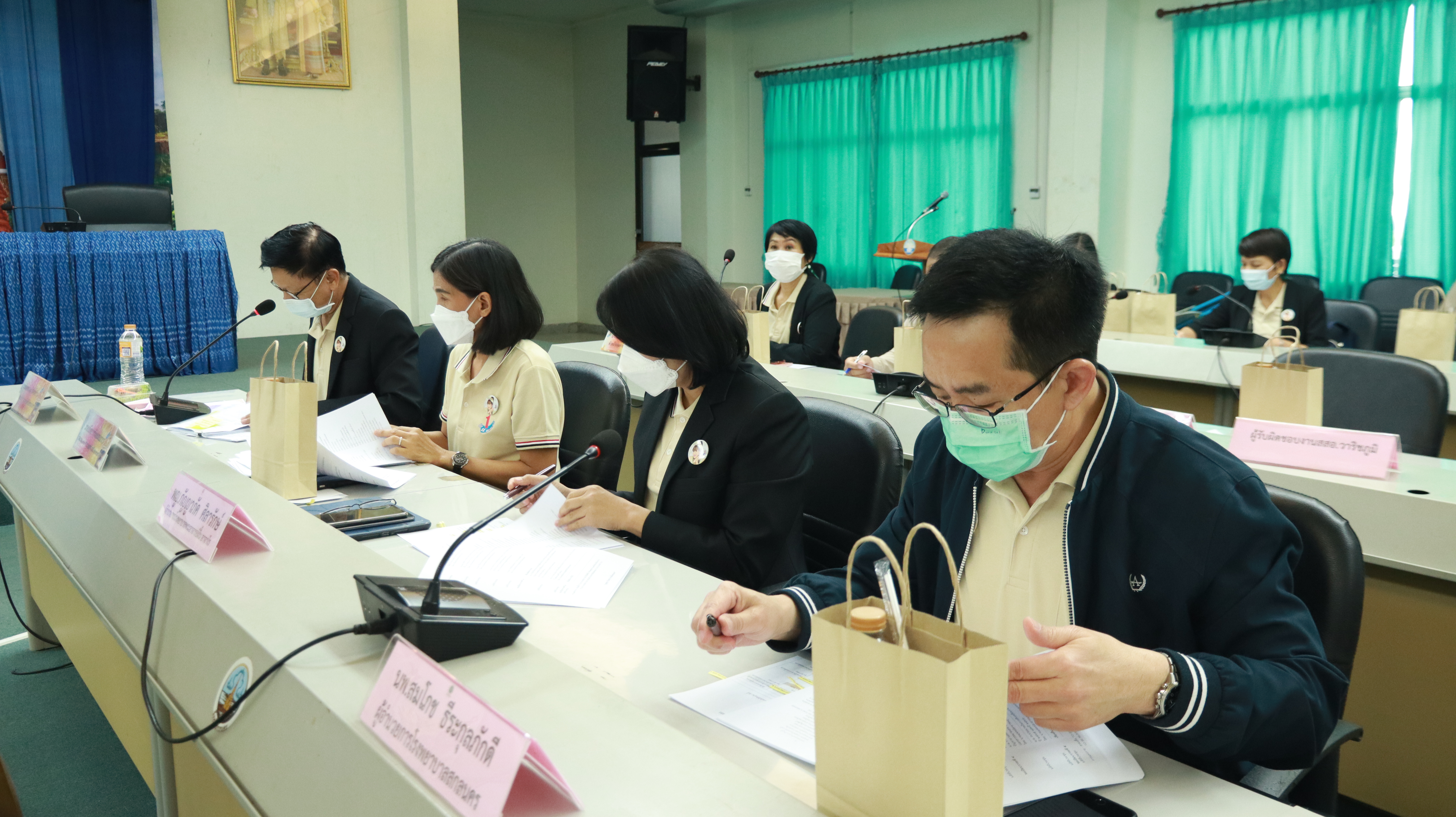 จังหวัดสกลนคร : จัดประชุมคณะกรรมการรณรงค์ป้องกันและแก้ไขปัญหายาเสพติดจังหวัดสกลนคร (โครงการ TO BE NUMBER ONE) ครั้งที่ 1/2565