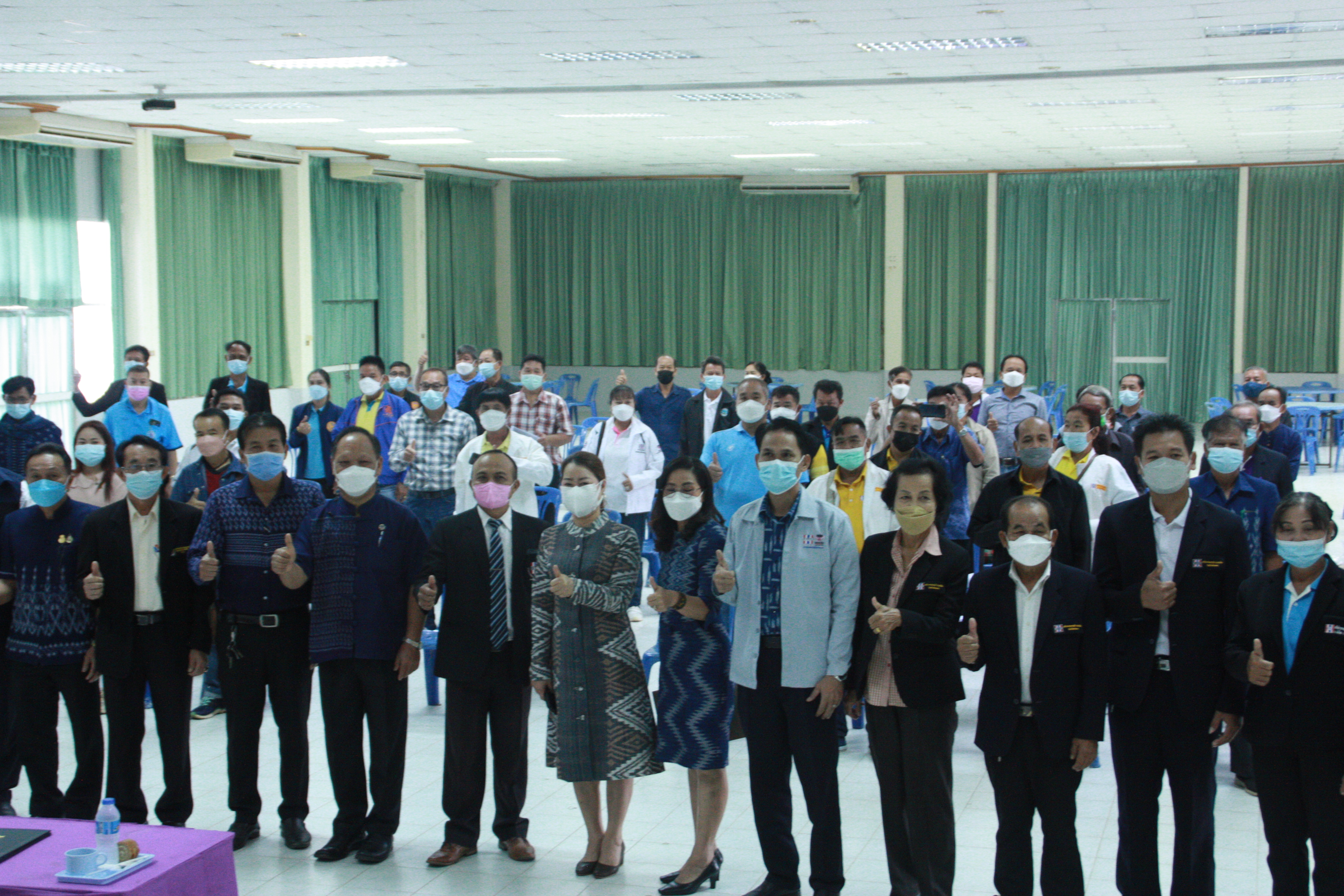 พจ.สกลนคร : เปิดประชุมเชิงปฏิบัติการเครือข่ายกองทุนหมู่บ้านและชุมชนเมือง