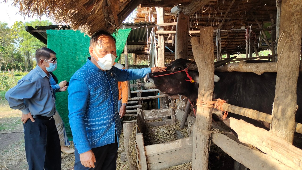 พจ.สกลนคร : เยี่ยมกองทุนเมล็ดพันธุ์ ตำบลนาแก้ว