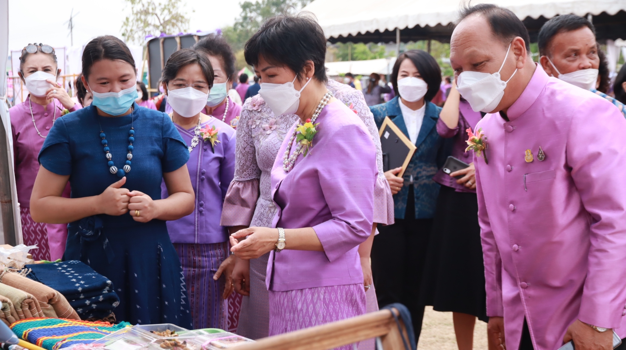 ผู้ว่าฯ จุรีรัตน์ เปิดงานวันสตรีสากลจังหวัดสกลนคร