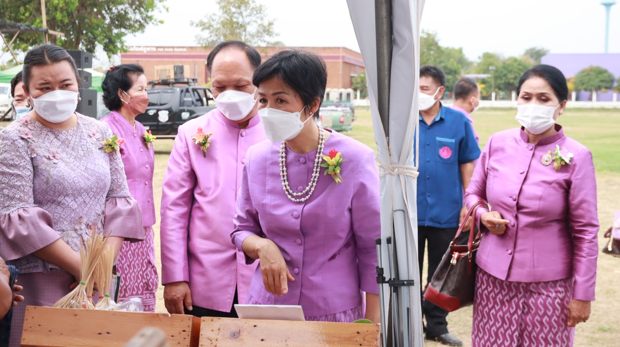 ผู้ว่าฯ จุรีรัตน์ เปิดงานวันสตรีสากลจังหวัดสกลนคร