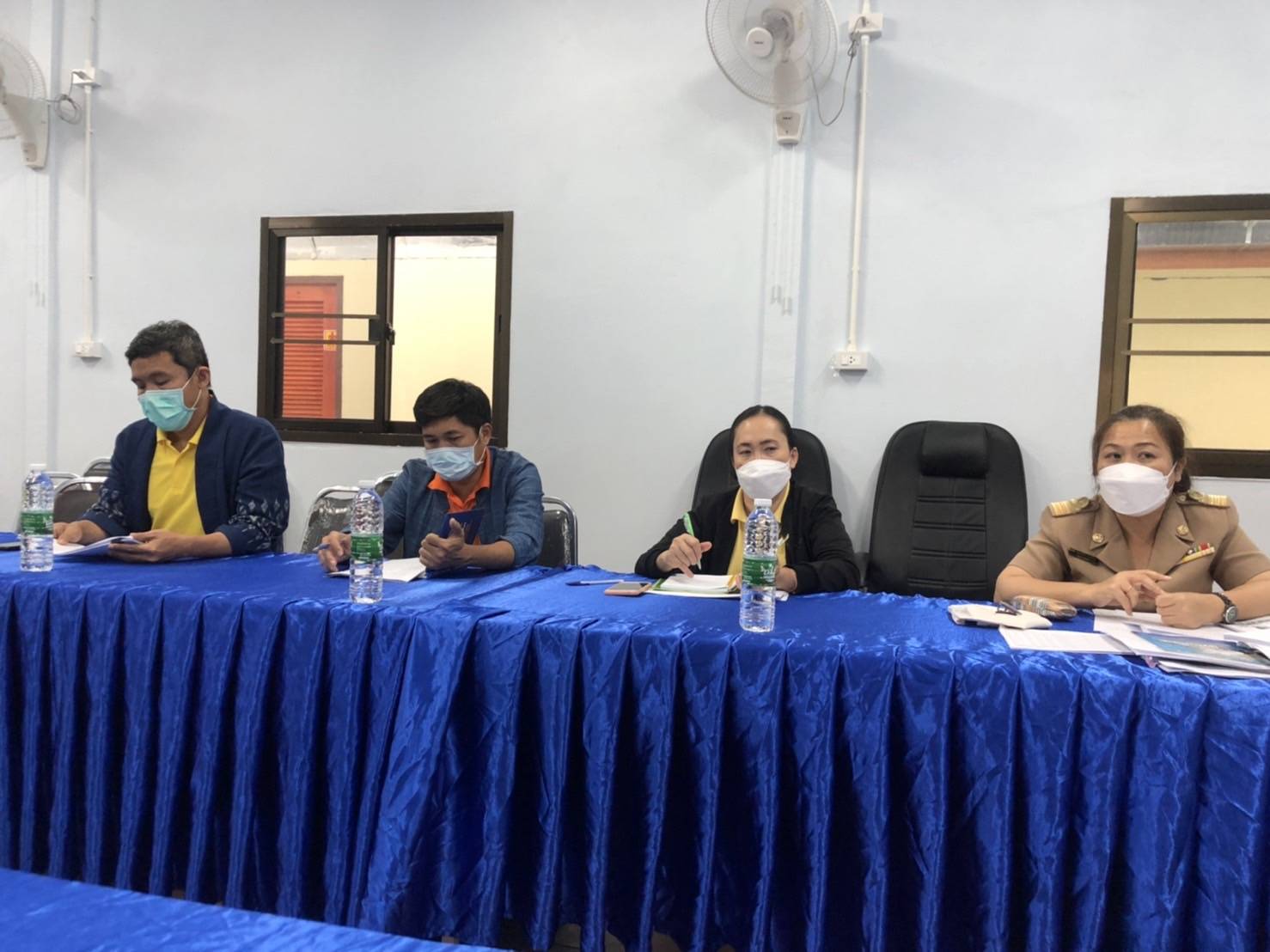 พช.สกลนคร : จัดทีมแก้ไขปัญหาหนี้ค้างชำระกองทุนพัฒนาบทบาทสตรี