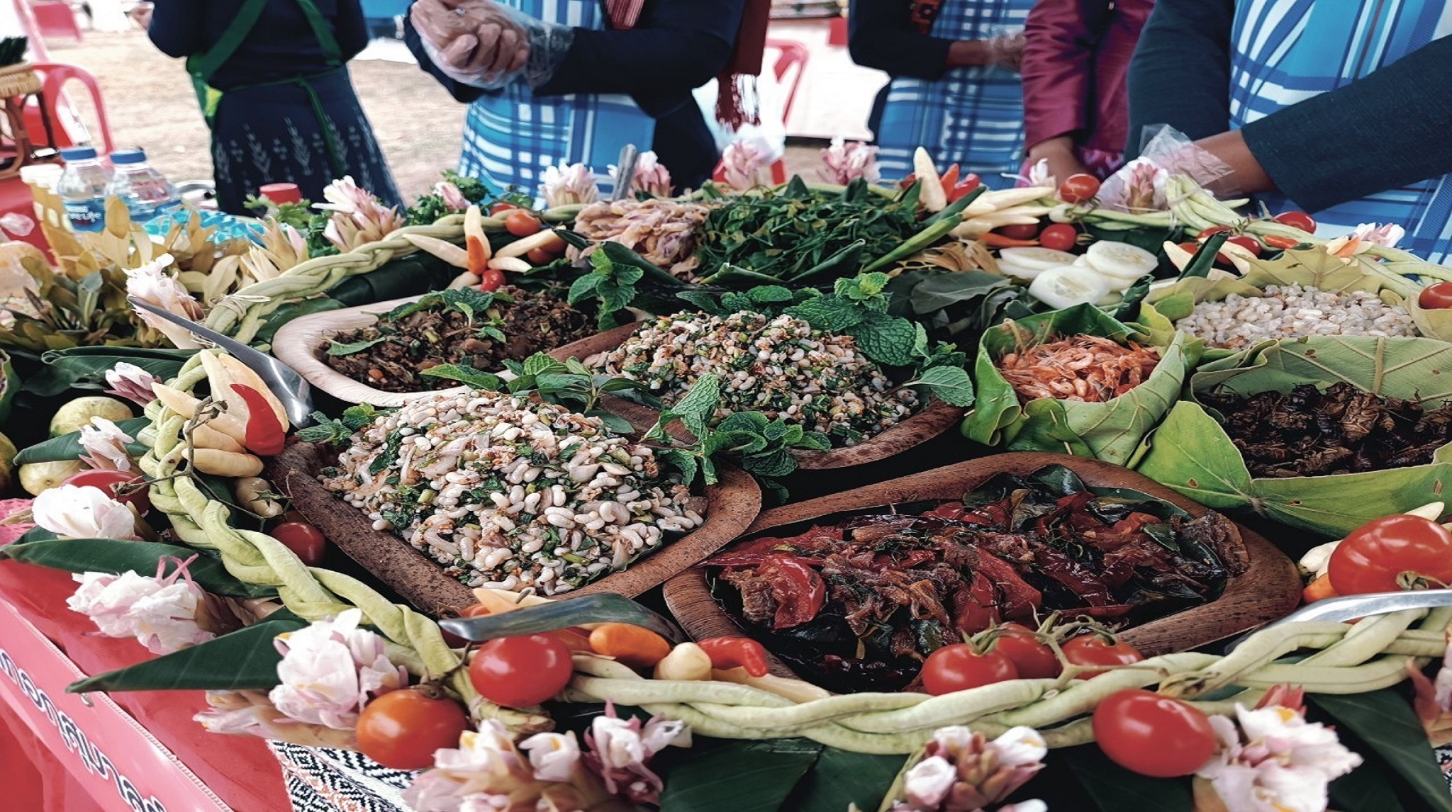 ผู้ว่าฯ จุรีรัตน์ เปิดงานวันสตรีสากลจังหวัดสกลนคร