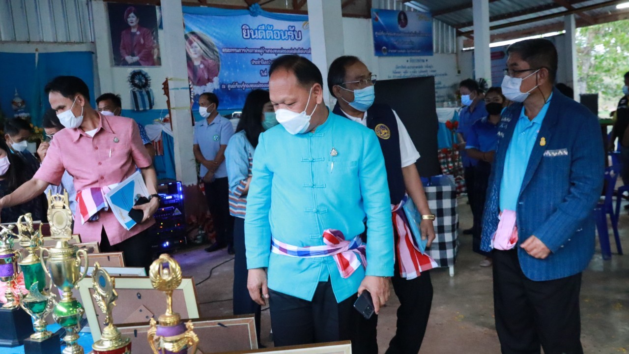 พช.สกลนคร : ประกวดกองทุนแม่ฯ ดีเด่น ปี 65 วันที่ 2