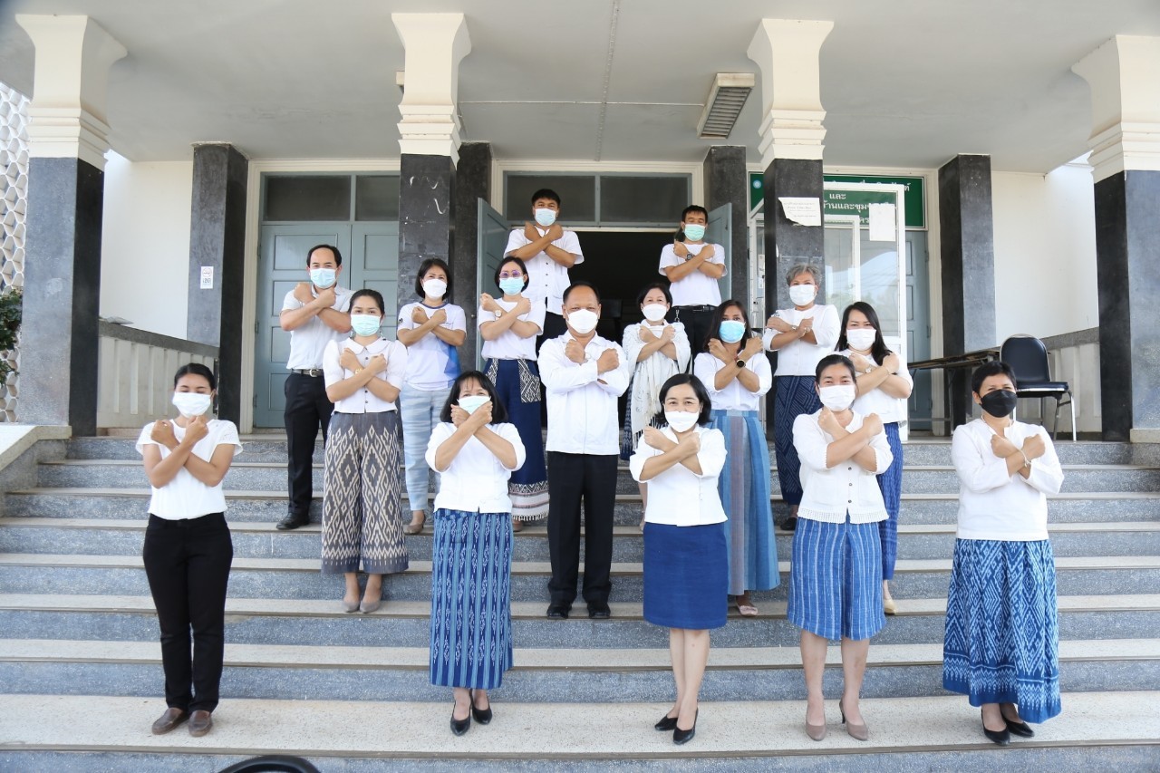 พช.สกลนคร : แสดงสัญลักษณ์ต่อต้านการทุจริต ภายใต้แนวคิด “Zero Tolerace คนไทยไม่ทนต่อการทุจริต”