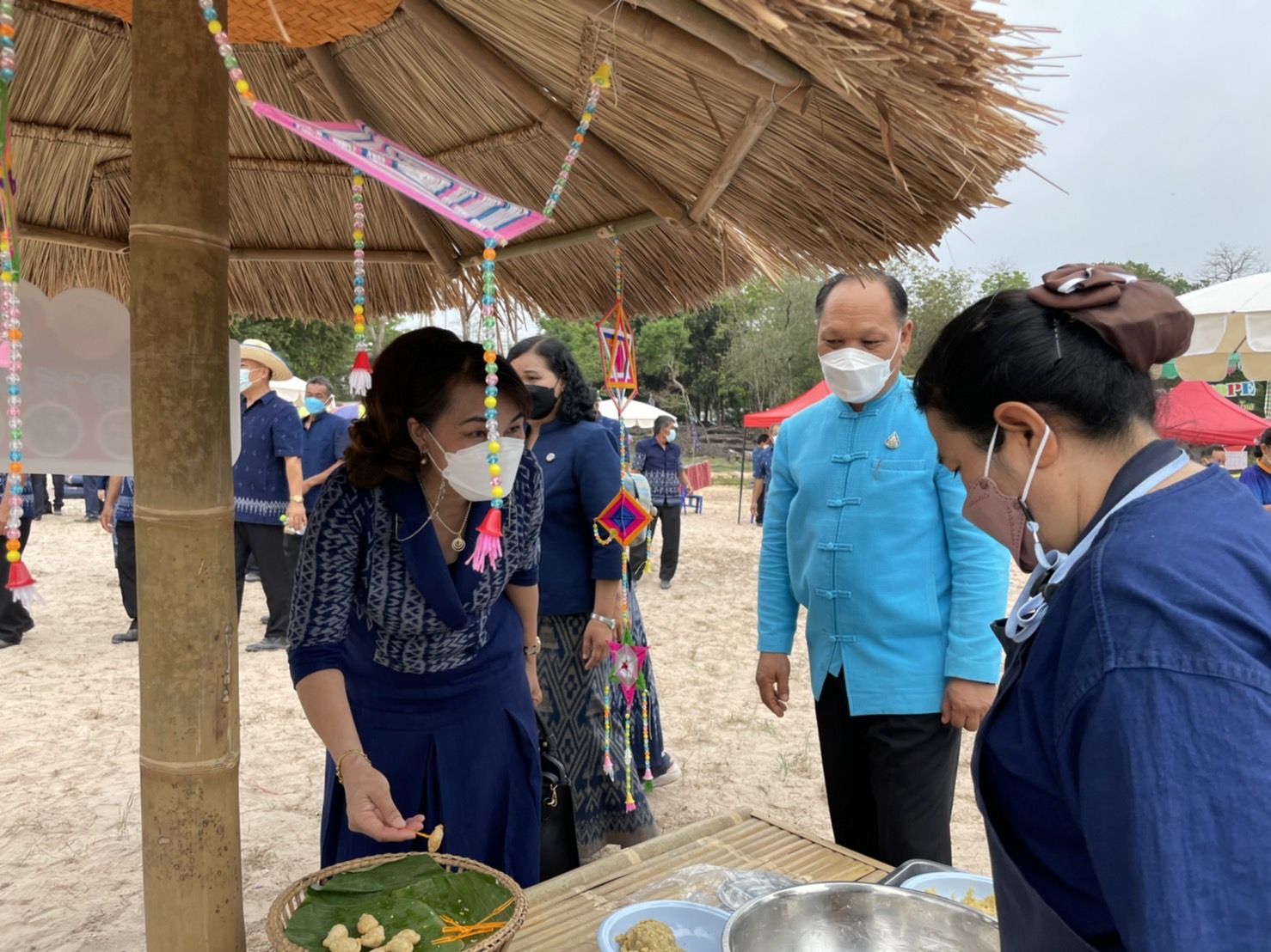 พช.สกลนคร : จัดกิจกรรม “เพอมิฮาว” (D-HOPE) ณ หาดสวนหิน ถิ่นวาริชภูมิ