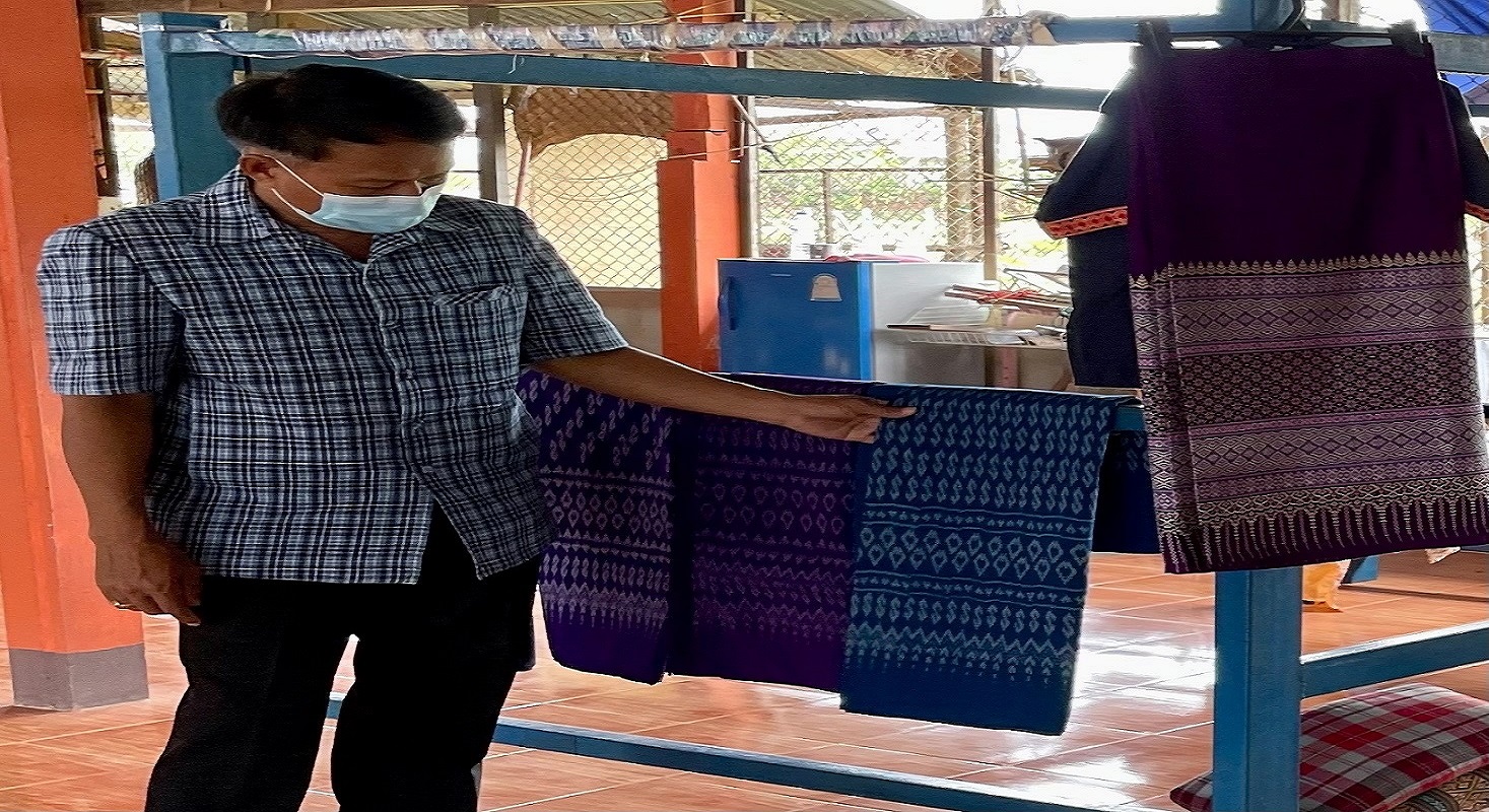 พช.สกลนคร : ติดตามและสนับสนุนการดำเนินงานเครือข่าย OTOP ระดับอำเภอ