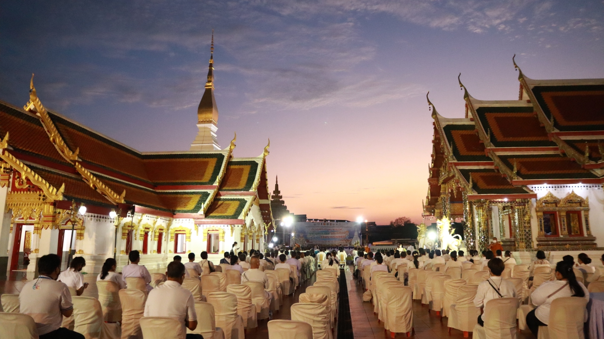 จังหวัดสกลนคร : เจริญพระพุทธมนต์ “มหาสงกรานต์ มหามงคล น้ำมนต์ 3 พระอารามหลวง”